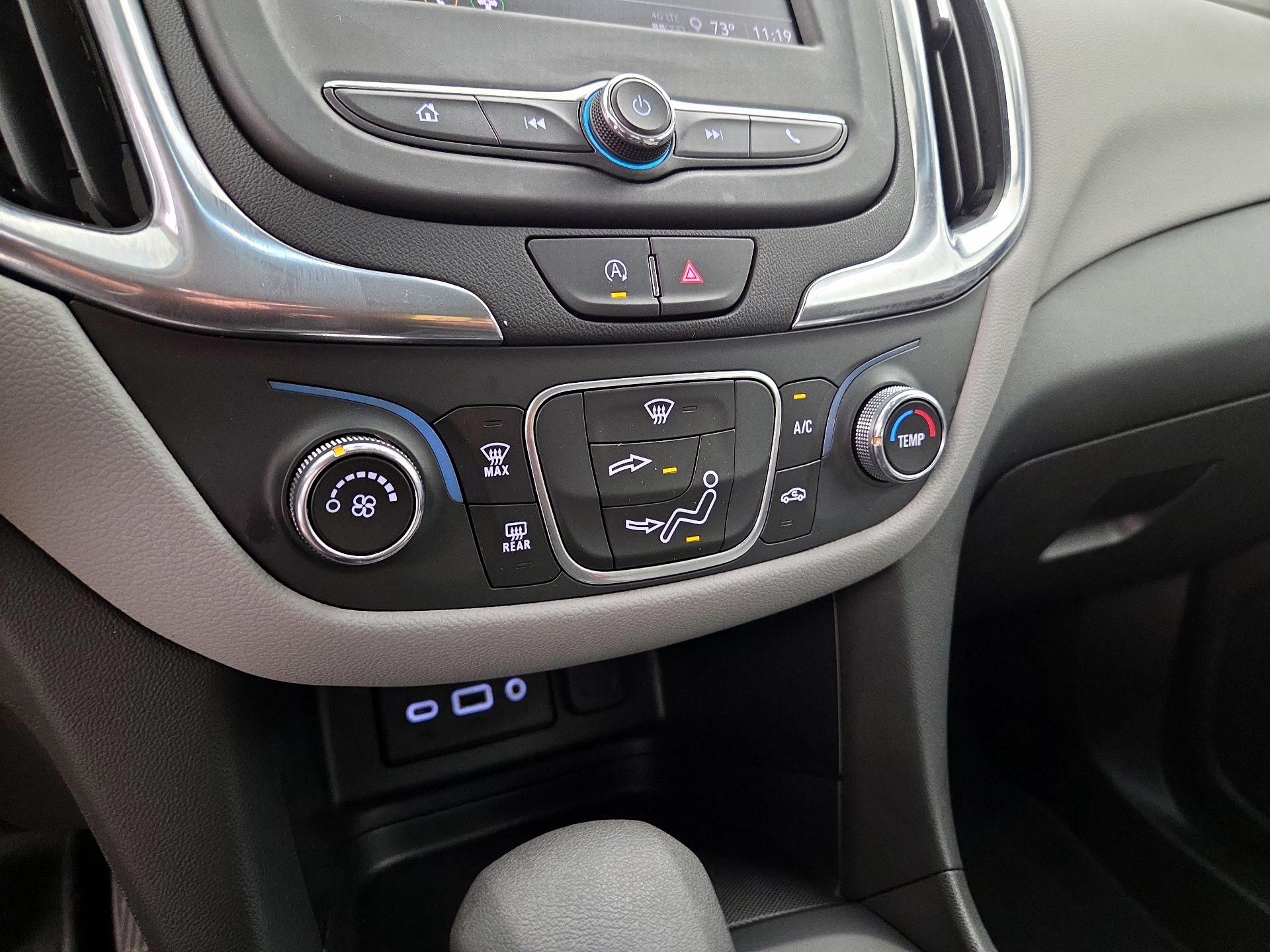 Thumbnail: 2022 Chevrolet Equinox - 16