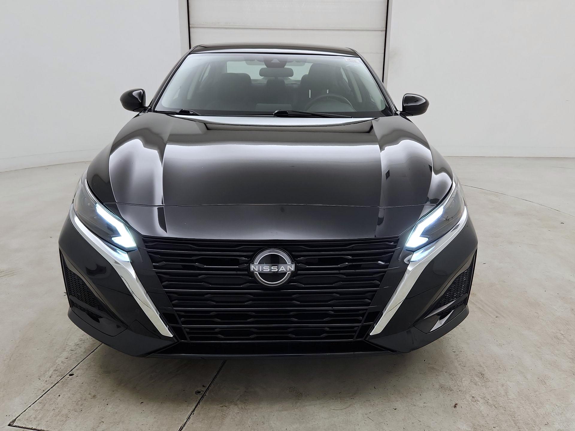 Thumbnail: 2023 Nissan Altima - 2