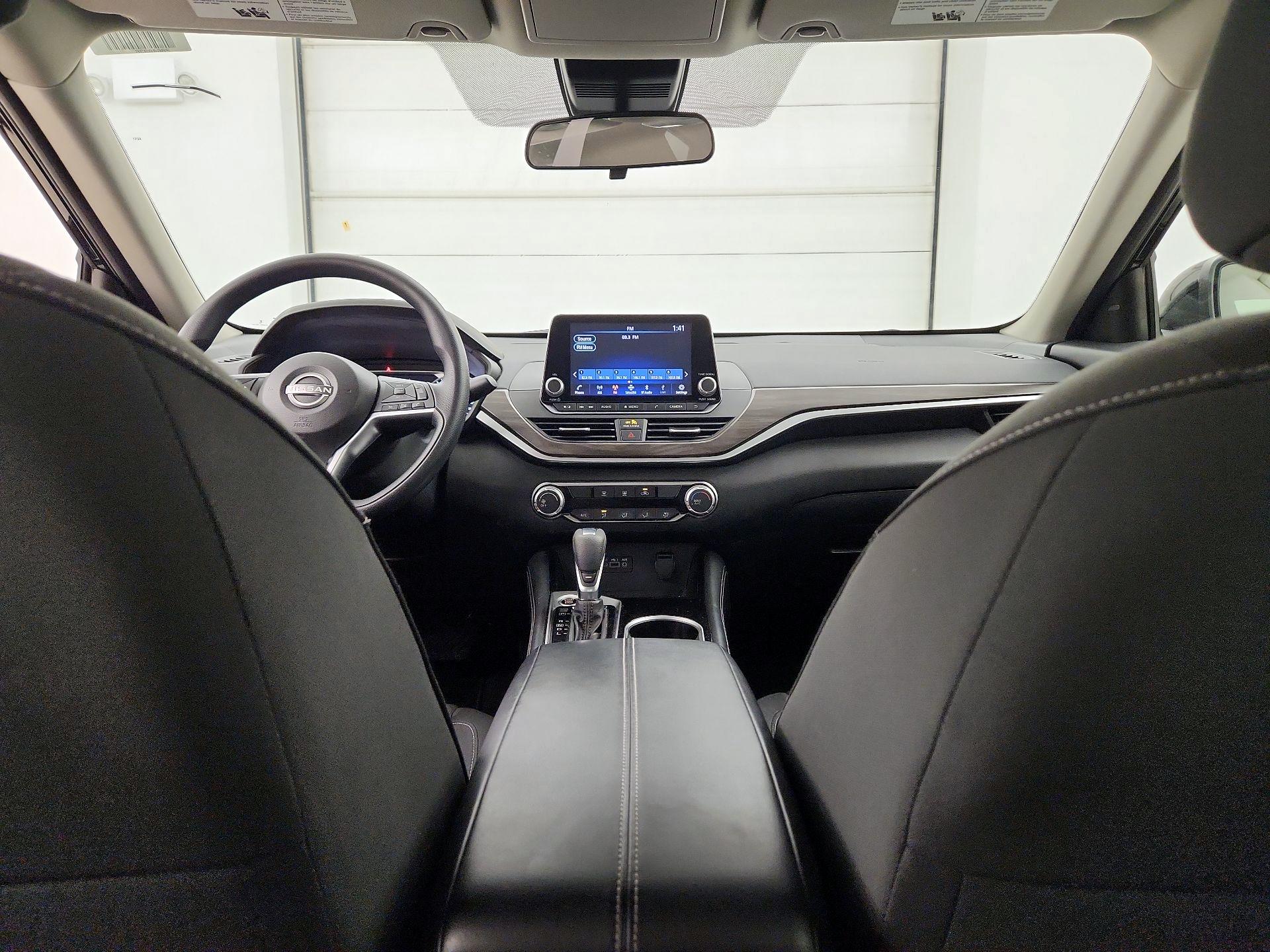 Thumbnail: 2023 Nissan Altima - 8