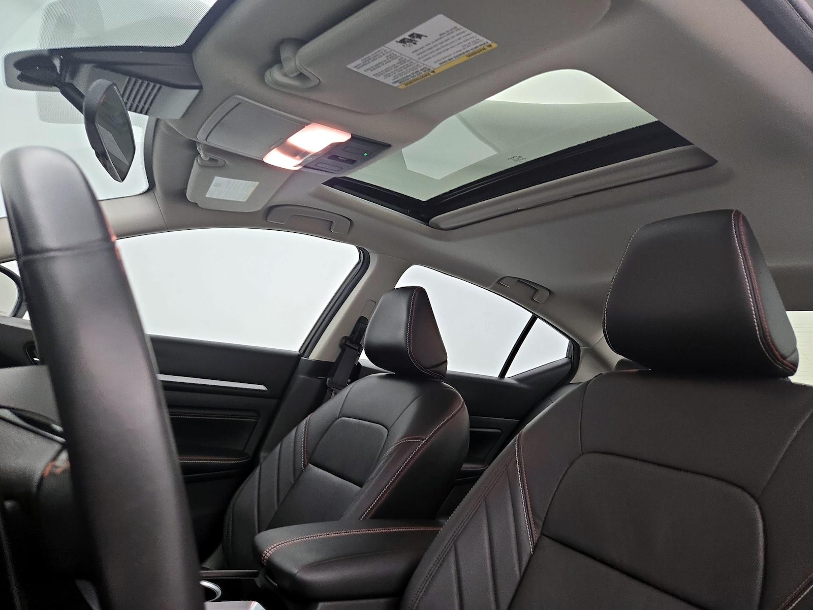 Sunroof(s) & Overhead Airbags