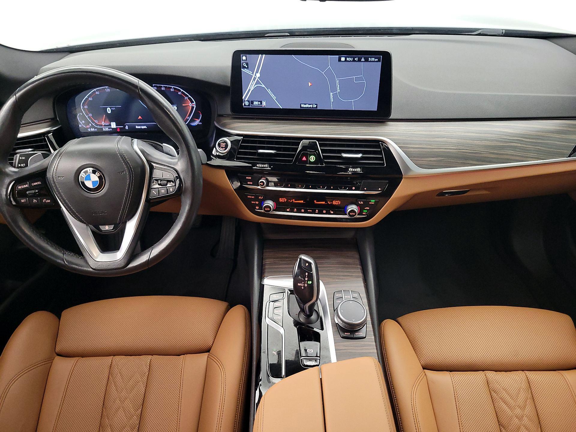 Thumbnail: 2022 BMW 5 Series - 9