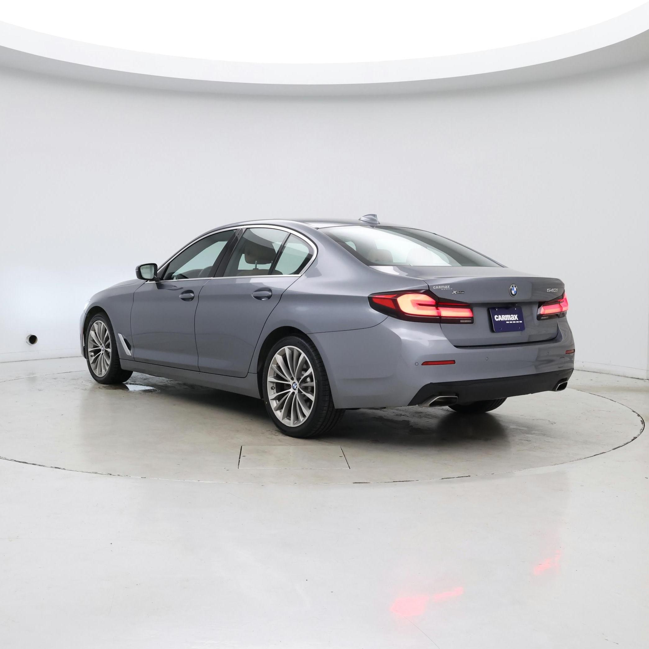 Thumbnail: 2022 BMW 5 Series - 2