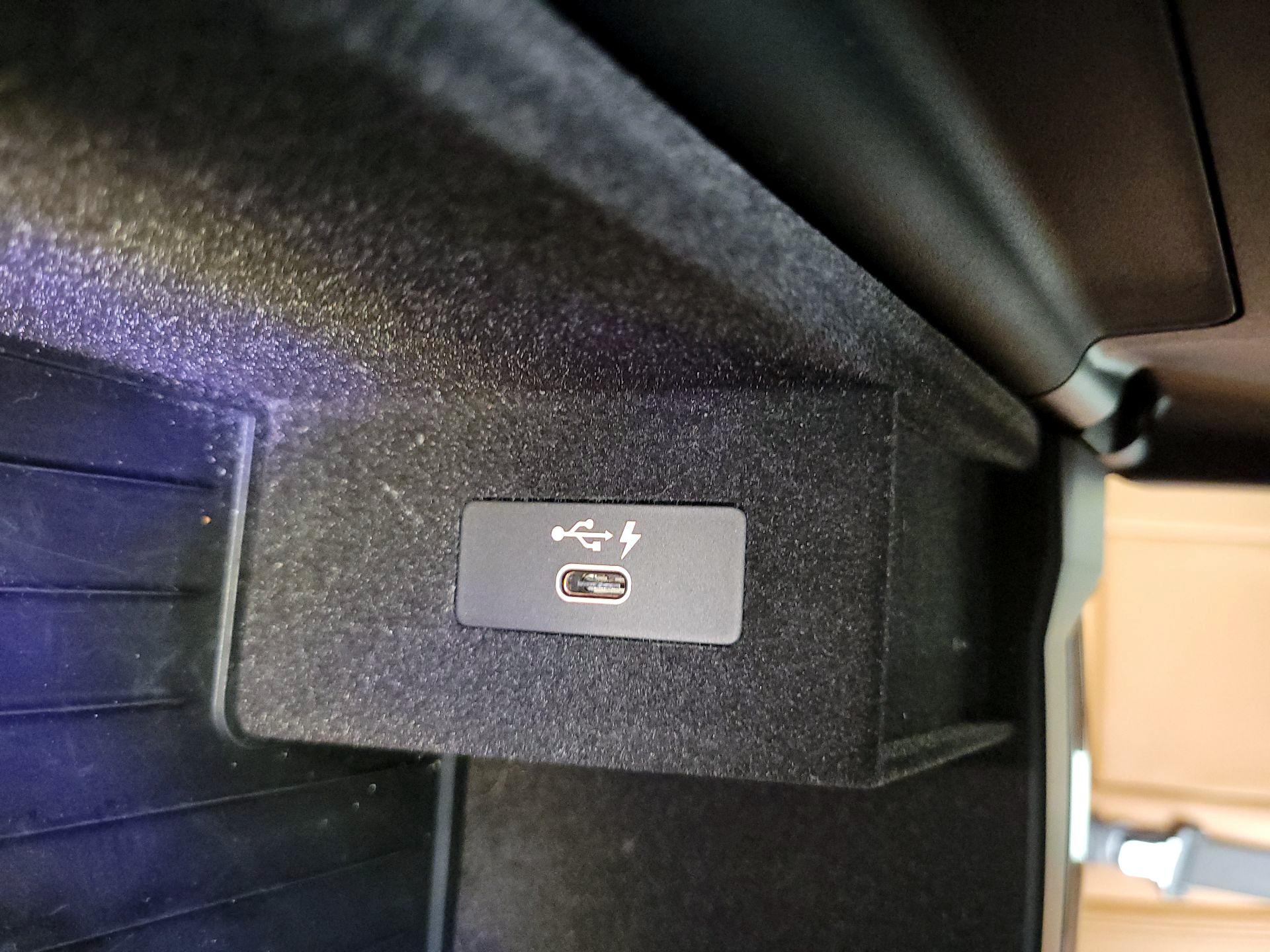 Thumbnail: 2022 BMW 5 Series - 19