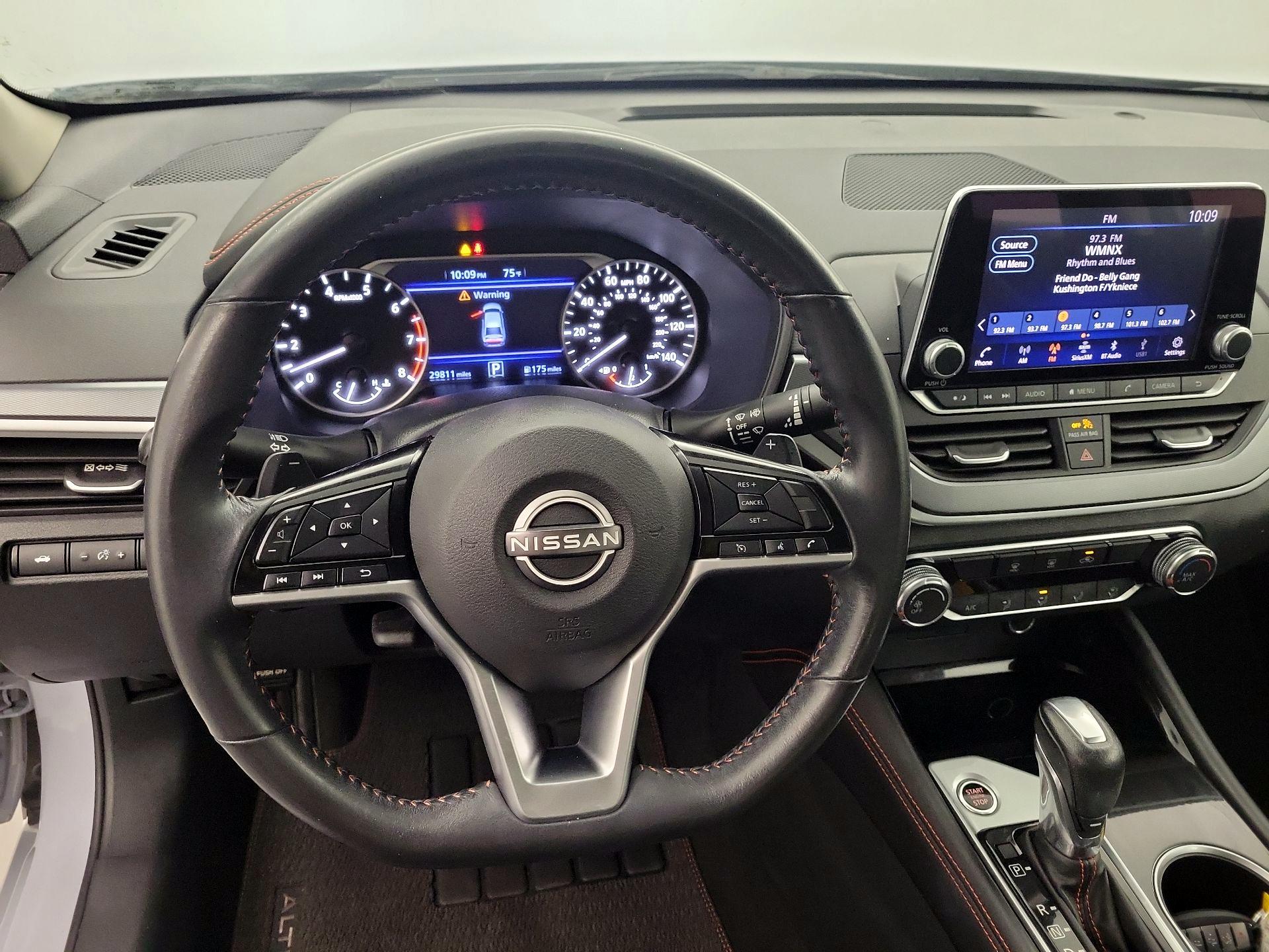 Thumbnail: 2023 Nissan Altima - 10