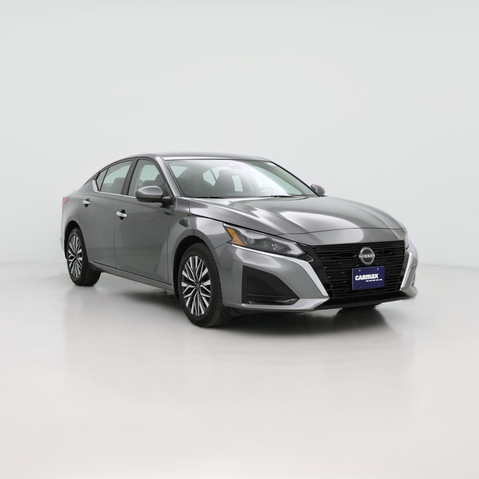 Thumbnail: 2023 Nissan Altima - 1