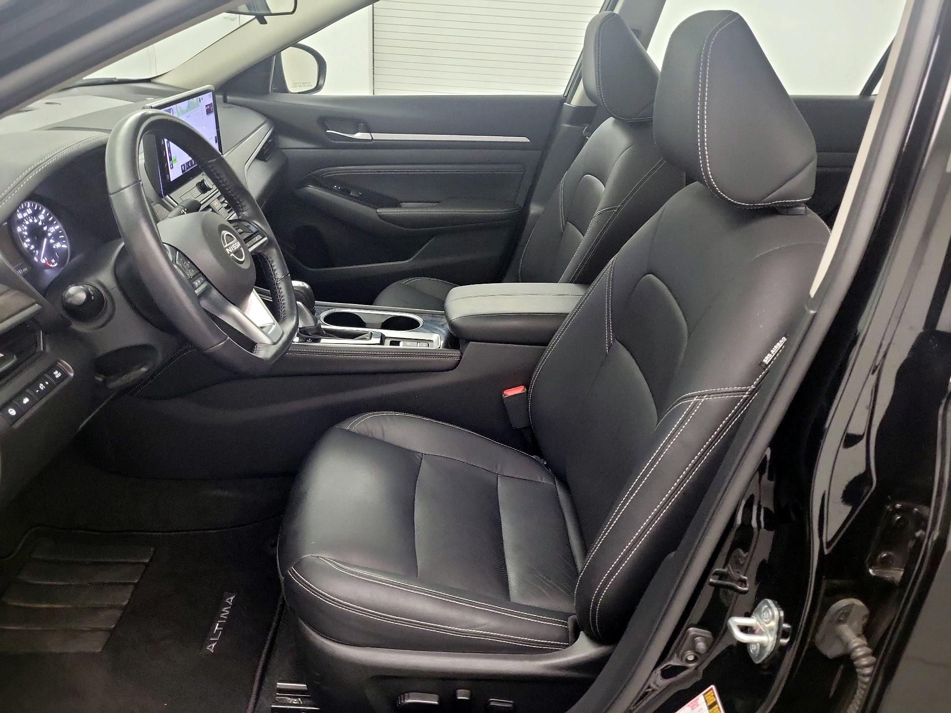 Thumbnail: 2023 Nissan Altima - 11