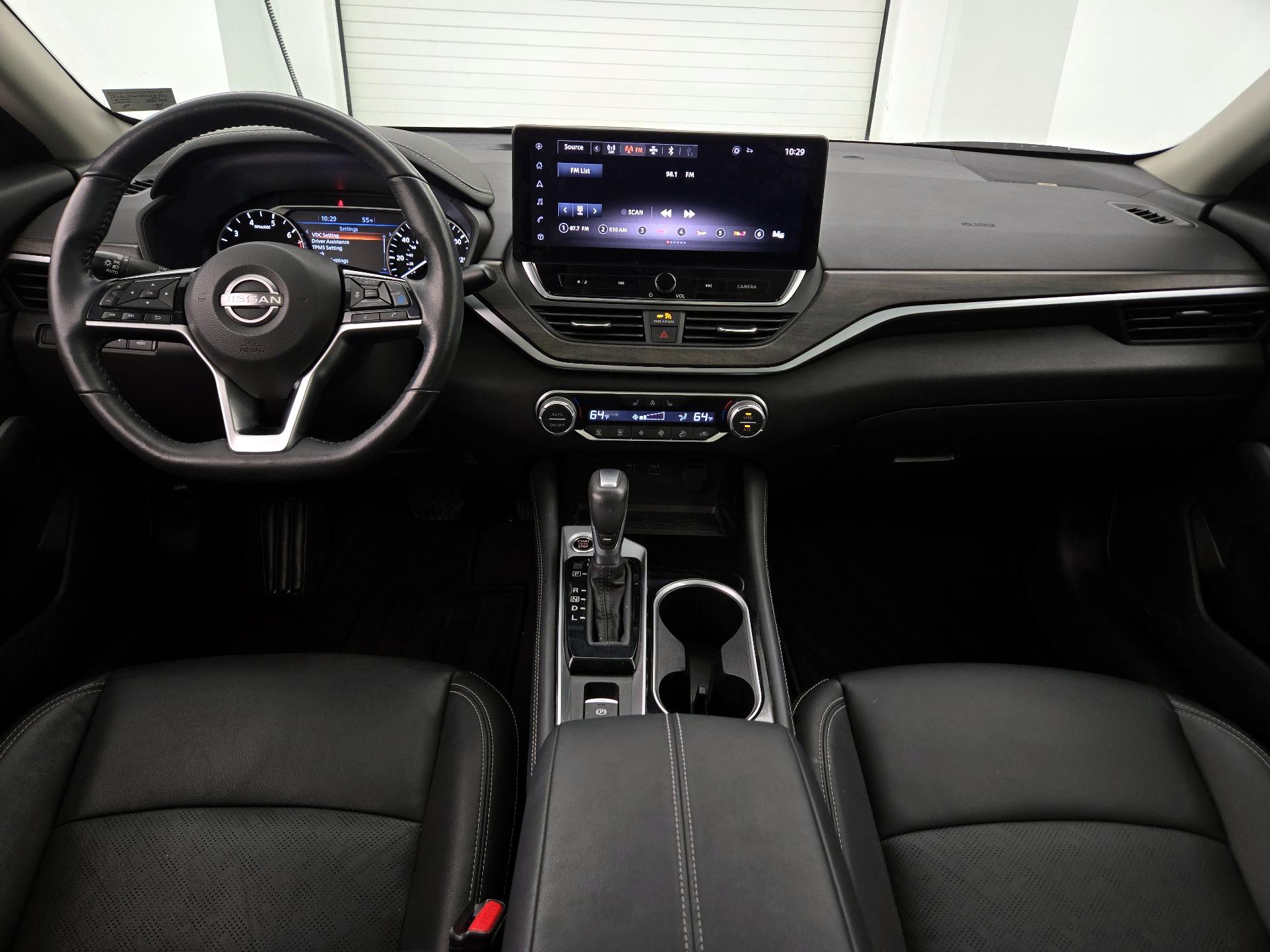 Thumbnail: 2023 Nissan Altima - 9