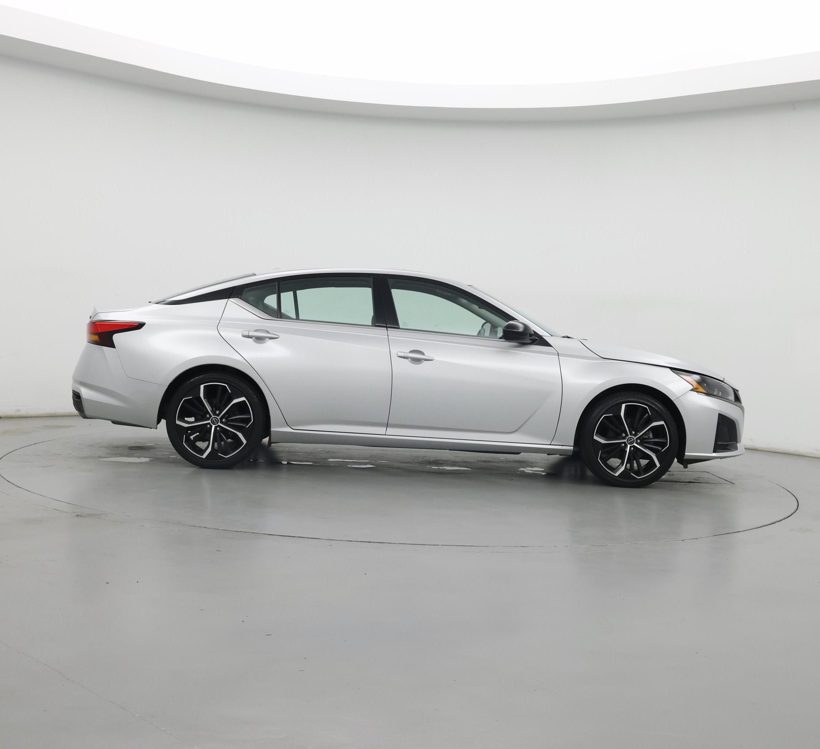 Thumbnail: 2024 Nissan Altima - 7