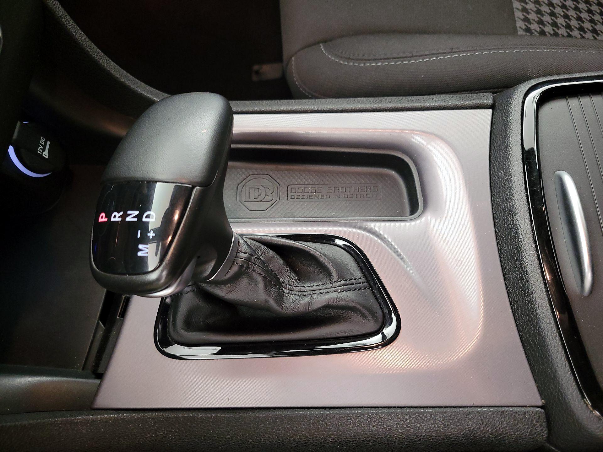 Thumbnail: 2022 Dodge Charger - 17