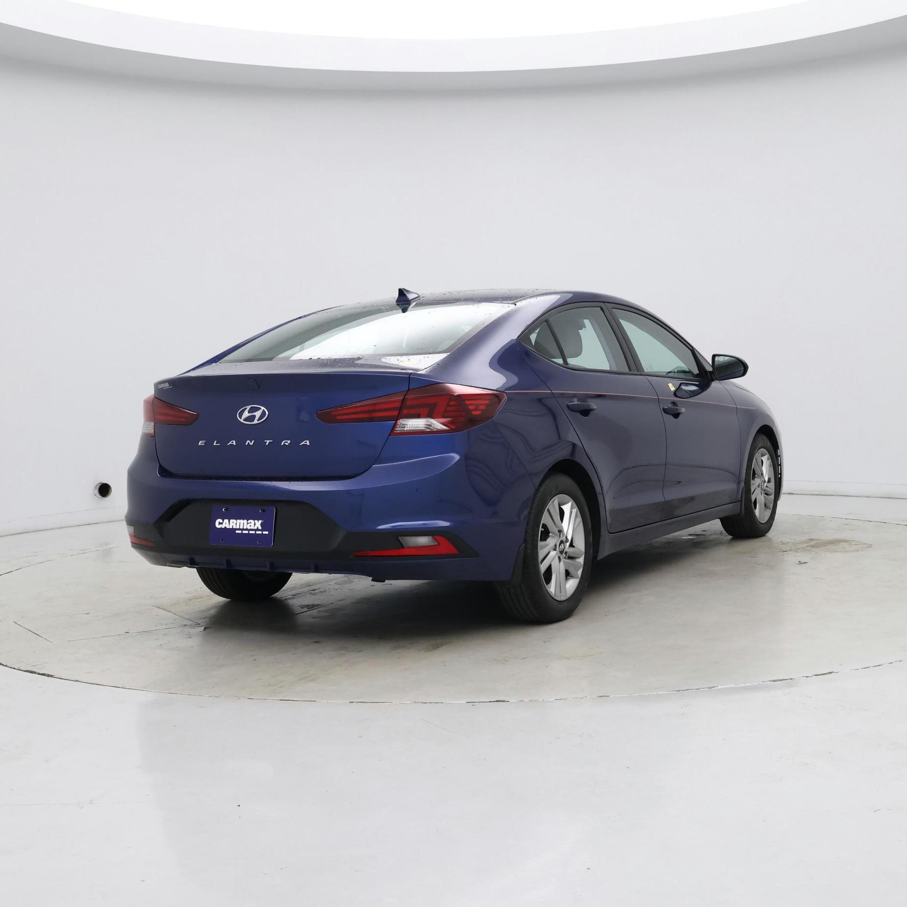 Thumbnail: 2020 Hyundai Elantra - 8