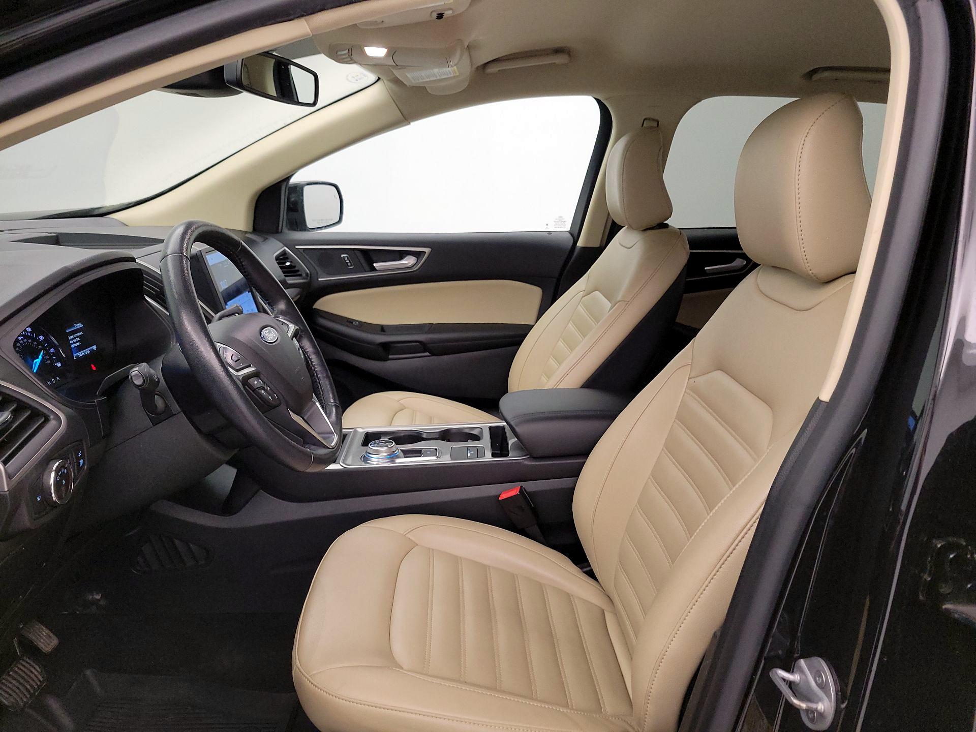 Thumbnail: 2023 Ford Edge - 11