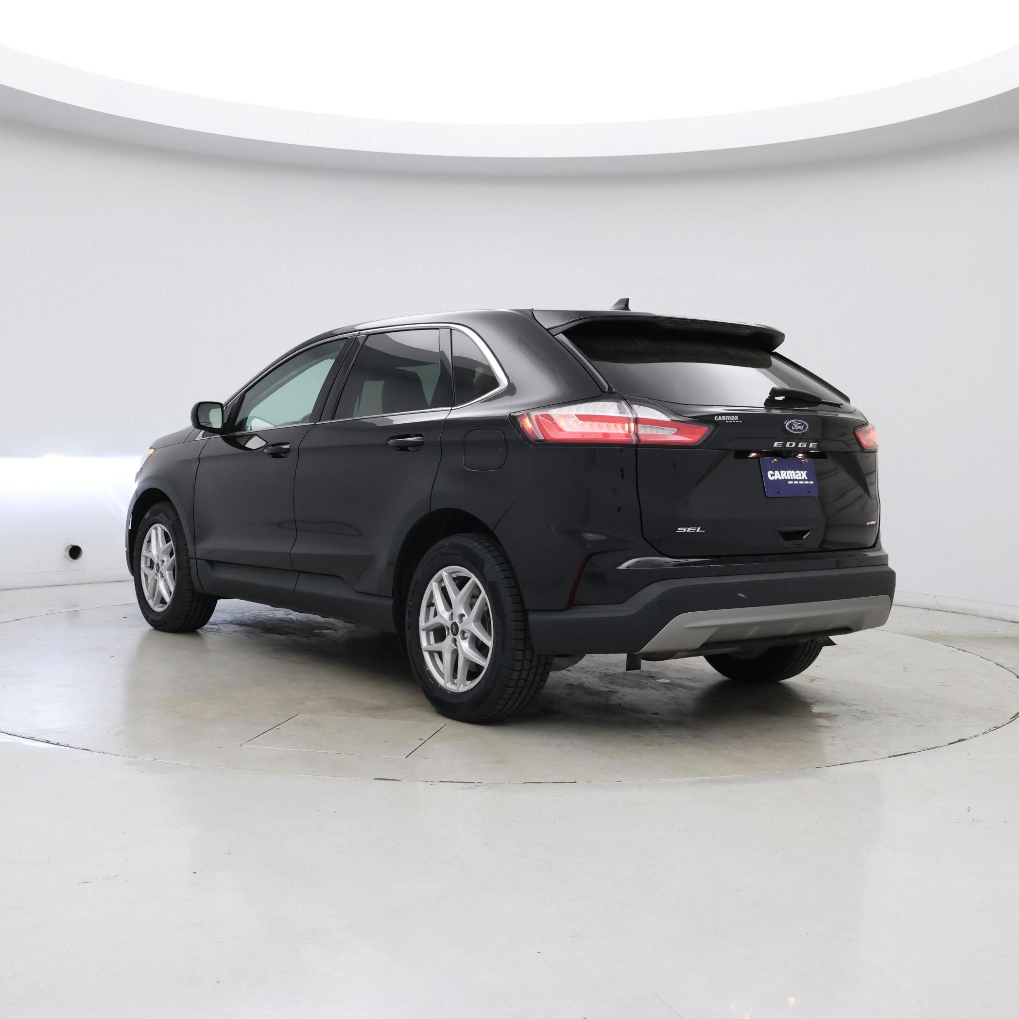 Thumbnail: 2023 Ford Edge - 2