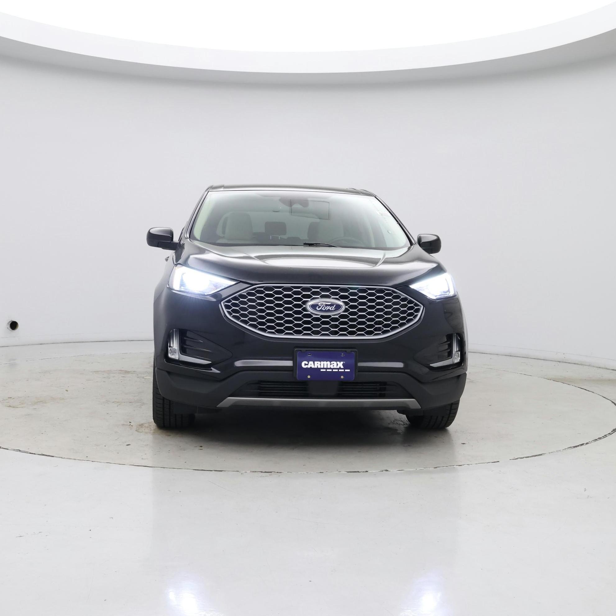 Thumbnail: 2023 Ford Edge - 5