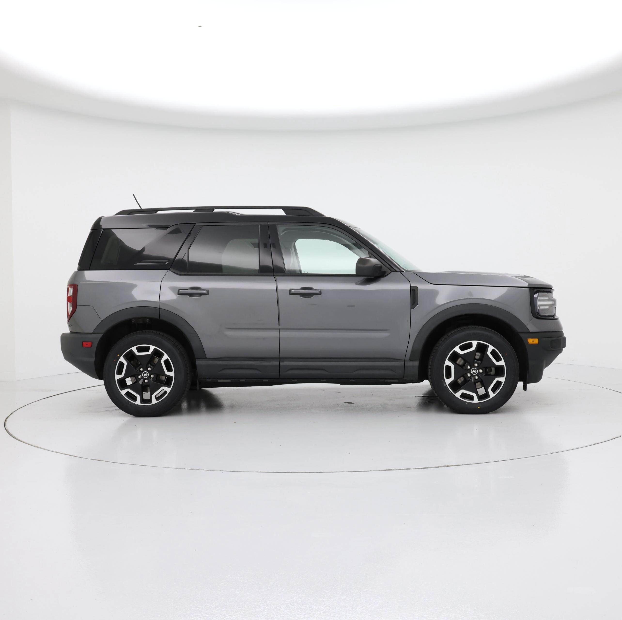Thumbnail: 2021 Ford Bronco Sport - 7