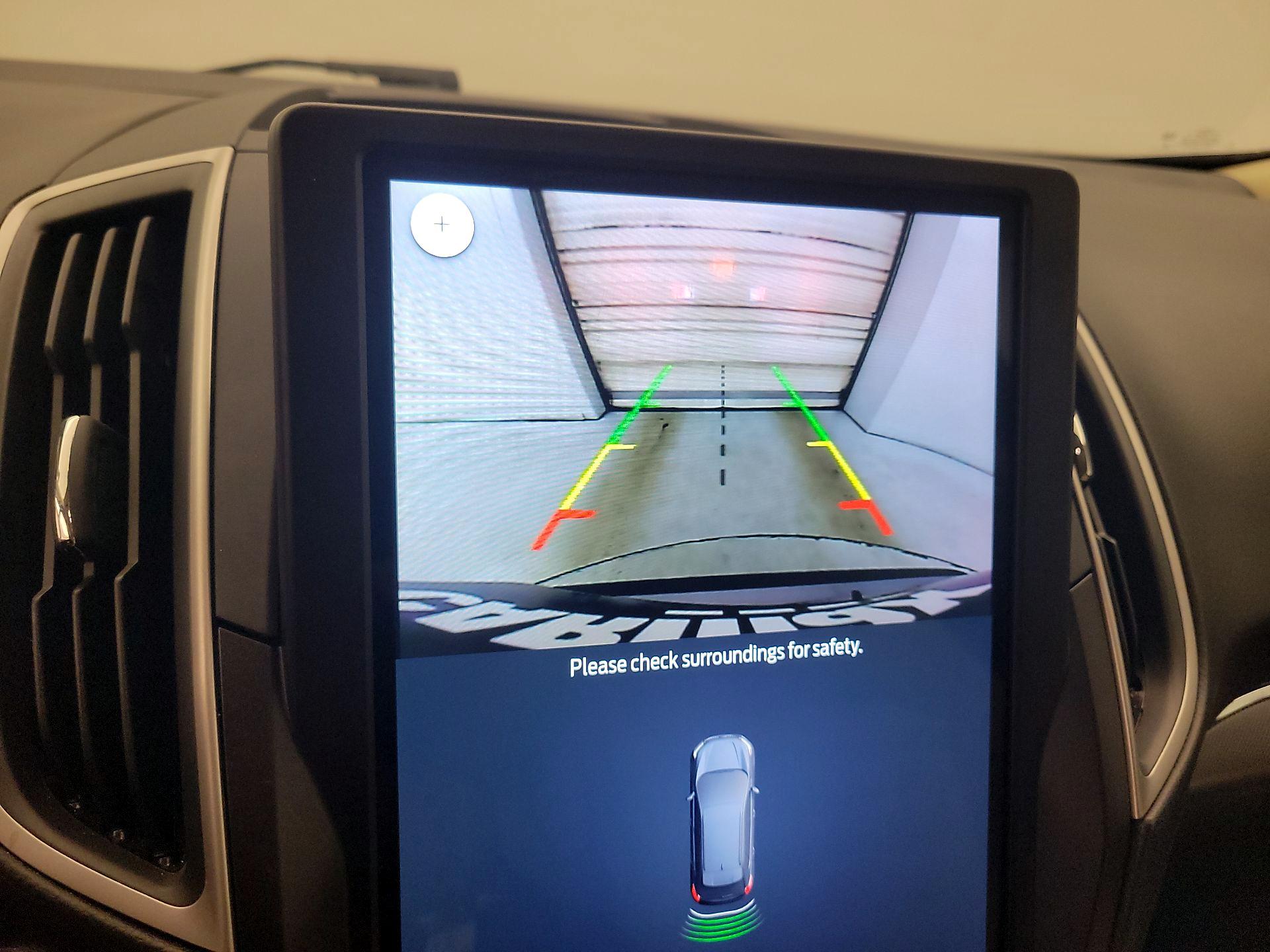 Thumbnail: 2021 Ford Edge - 14