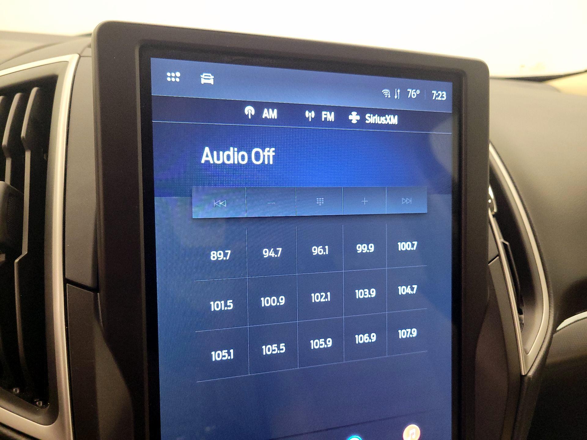 Thumbnail: 2021 Ford Edge - 15