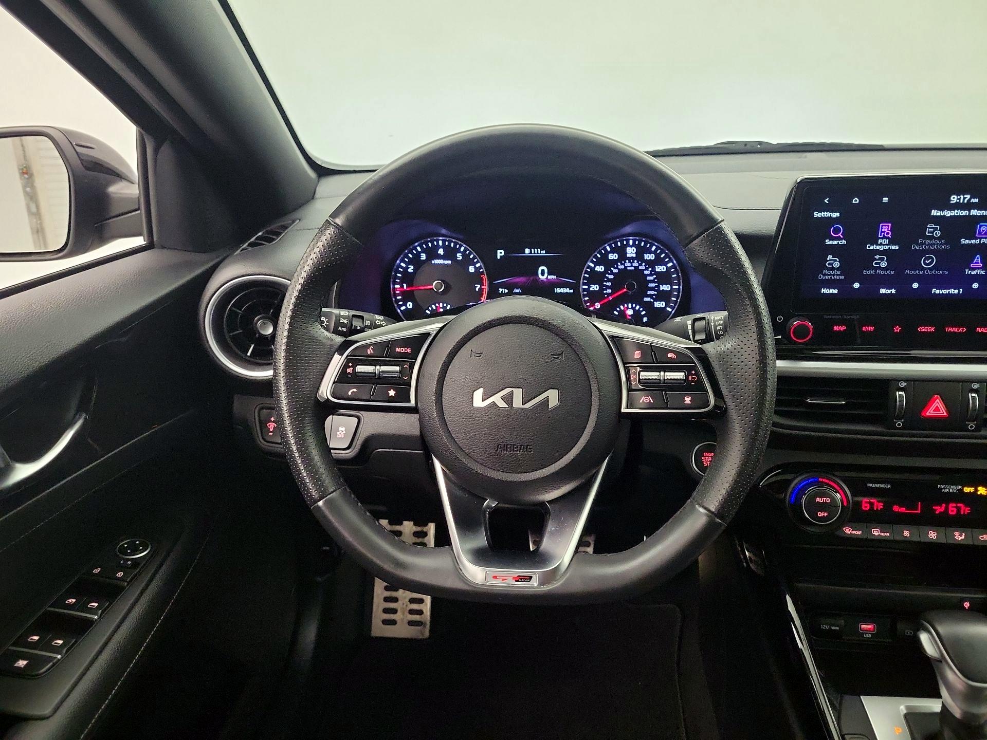 Thumbnail: 2023 Kia Forte - 10