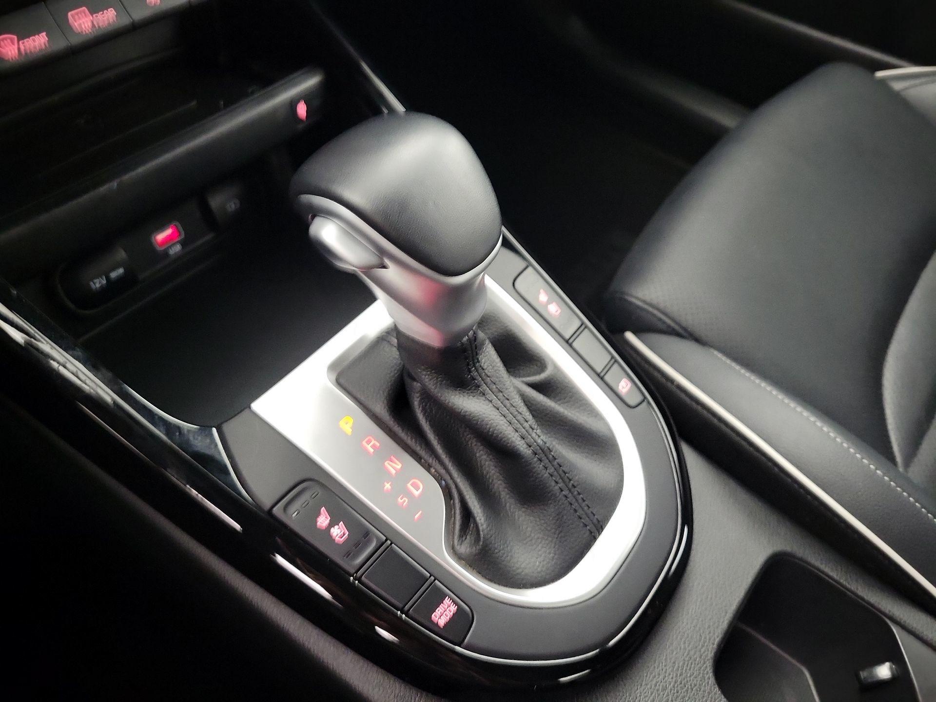 Thumbnail: 2023 Kia Forte - 18