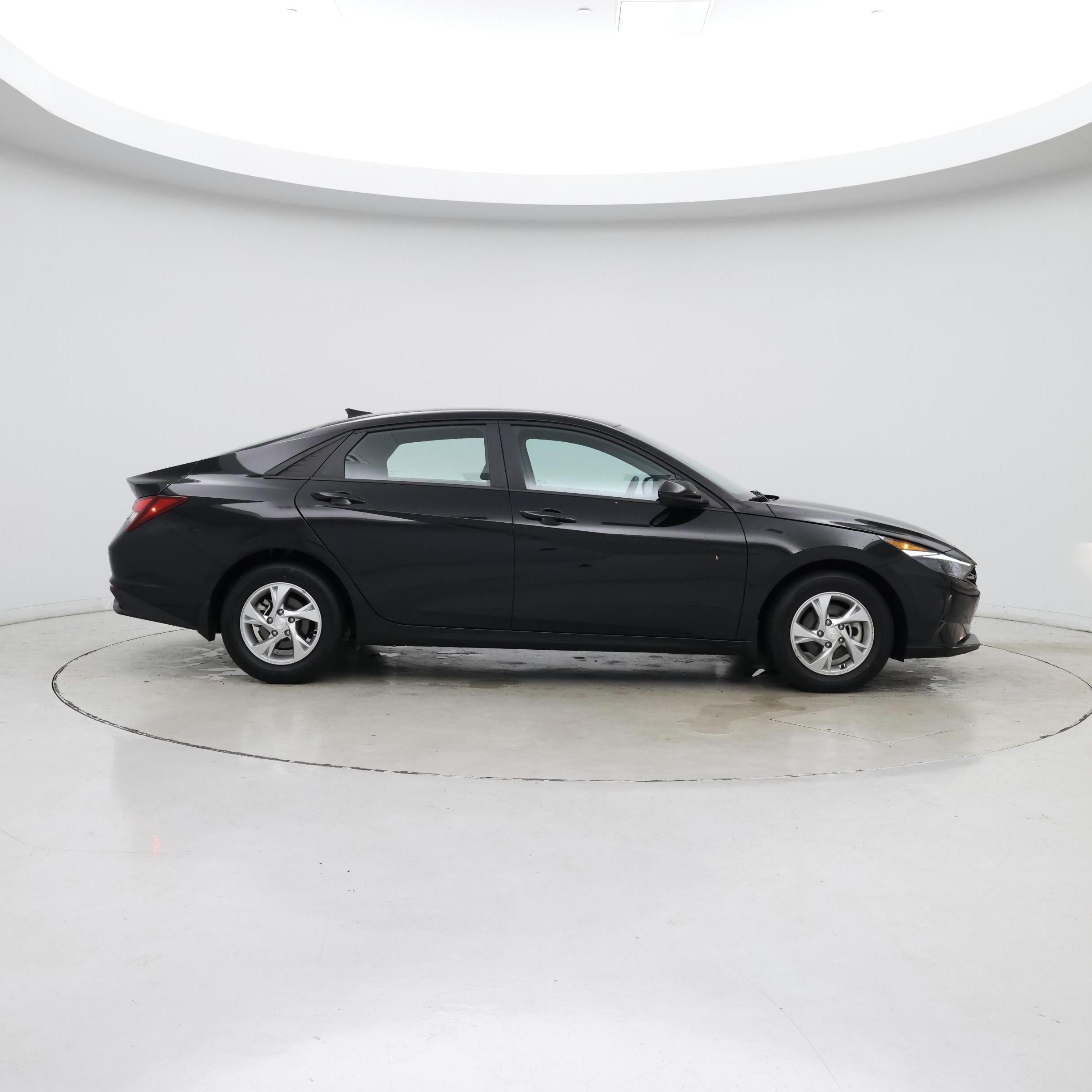 Thumbnail: 2023 Hyundai Elantra - 7