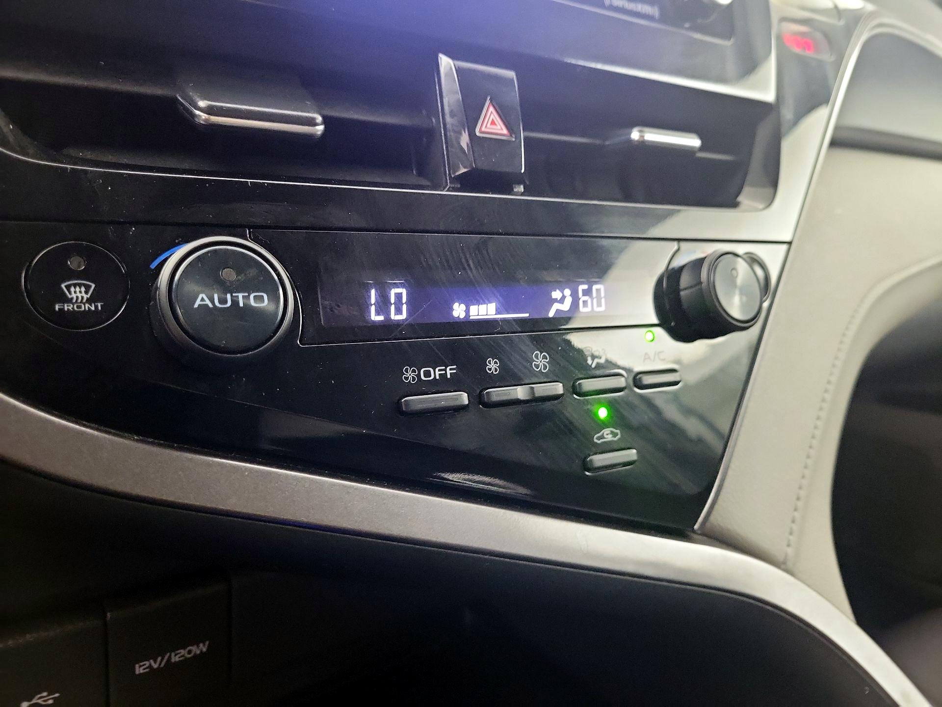 Thumbnail: 2024 Toyota Camry - 16