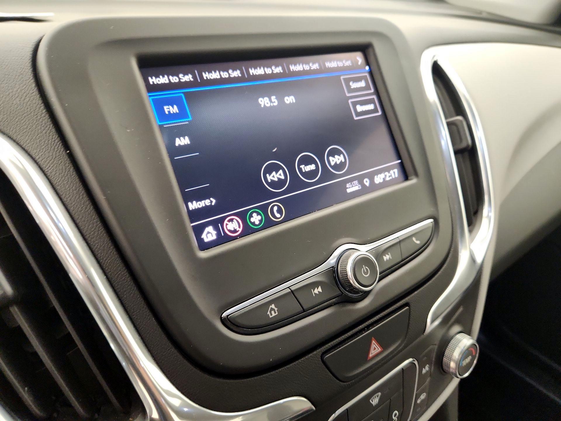 Thumbnail: 2021 Chevrolet Equinox - 16