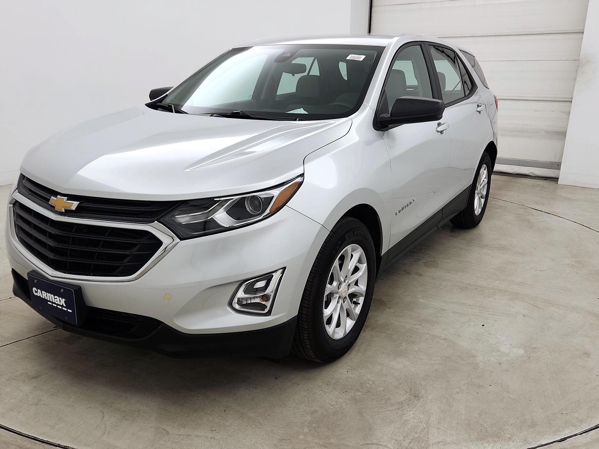 Thumbnail: 2021 Chevrolet Equinox - 3