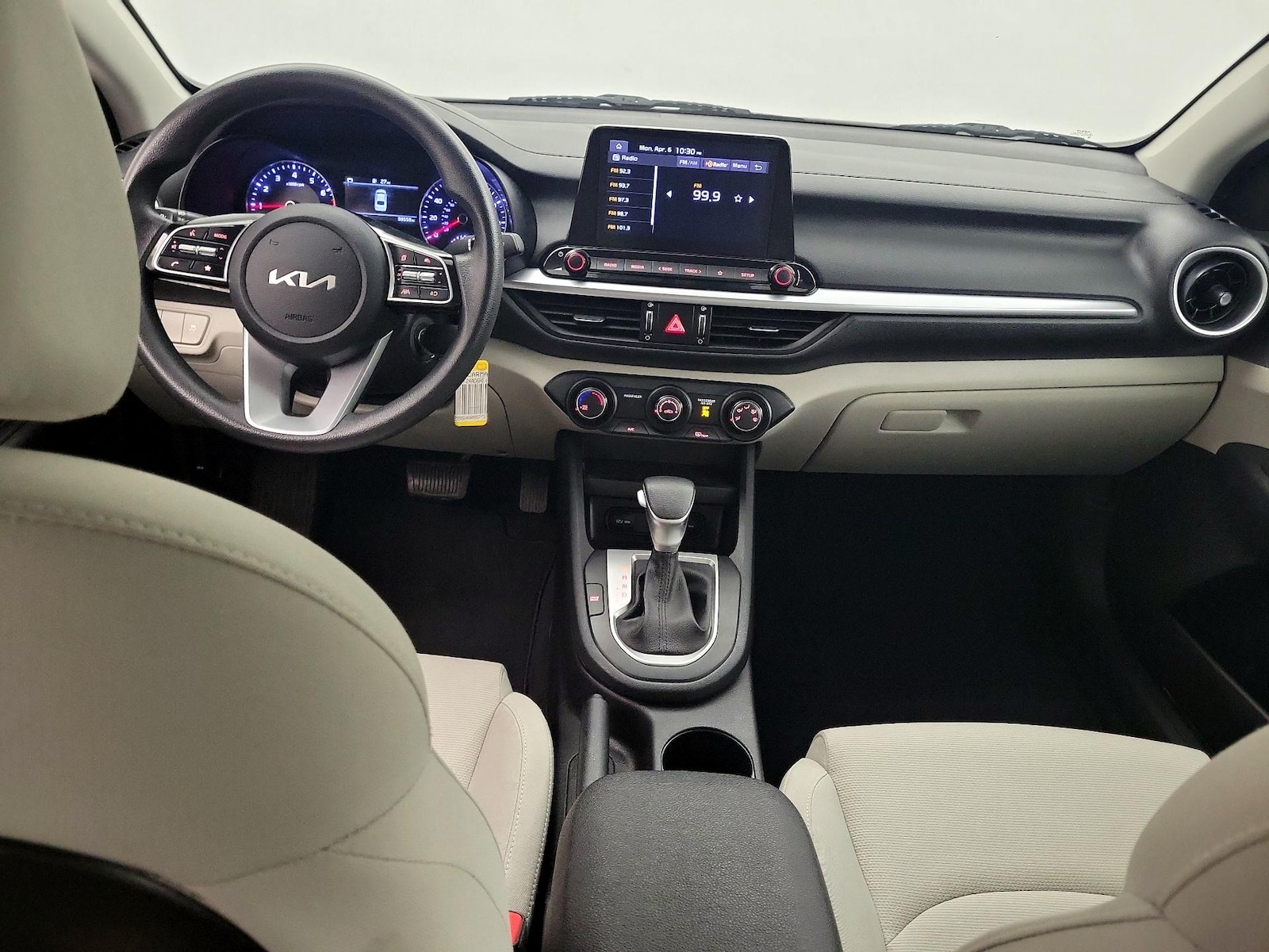 2022 Kia FORTE LXS - Photo 10