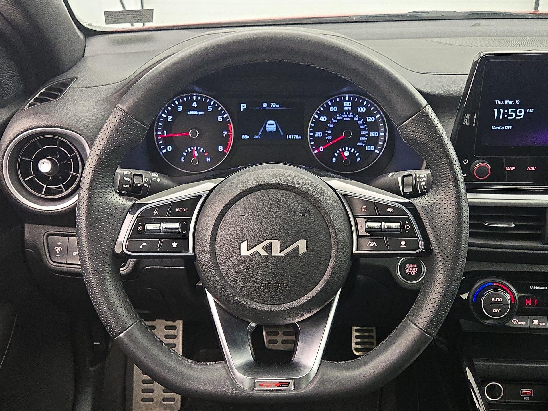 Thumbnail: 2023 Kia Forte - 10