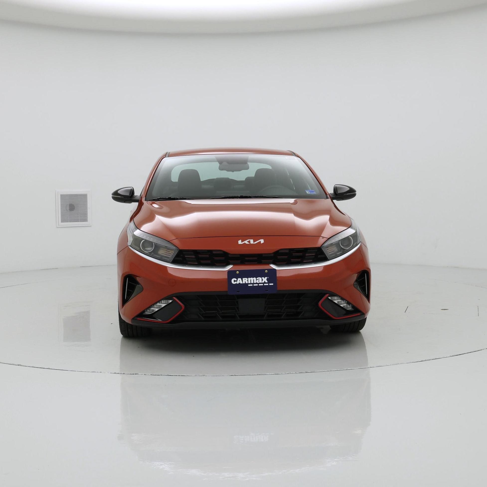 Thumbnail: 2023 Kia Forte - 5