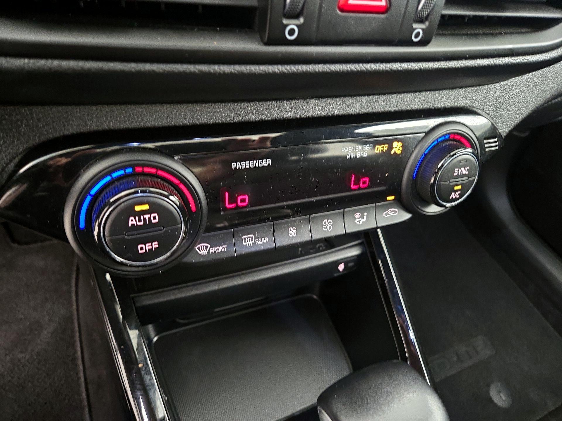 Thumbnail: 2023 Kia Forte - 17