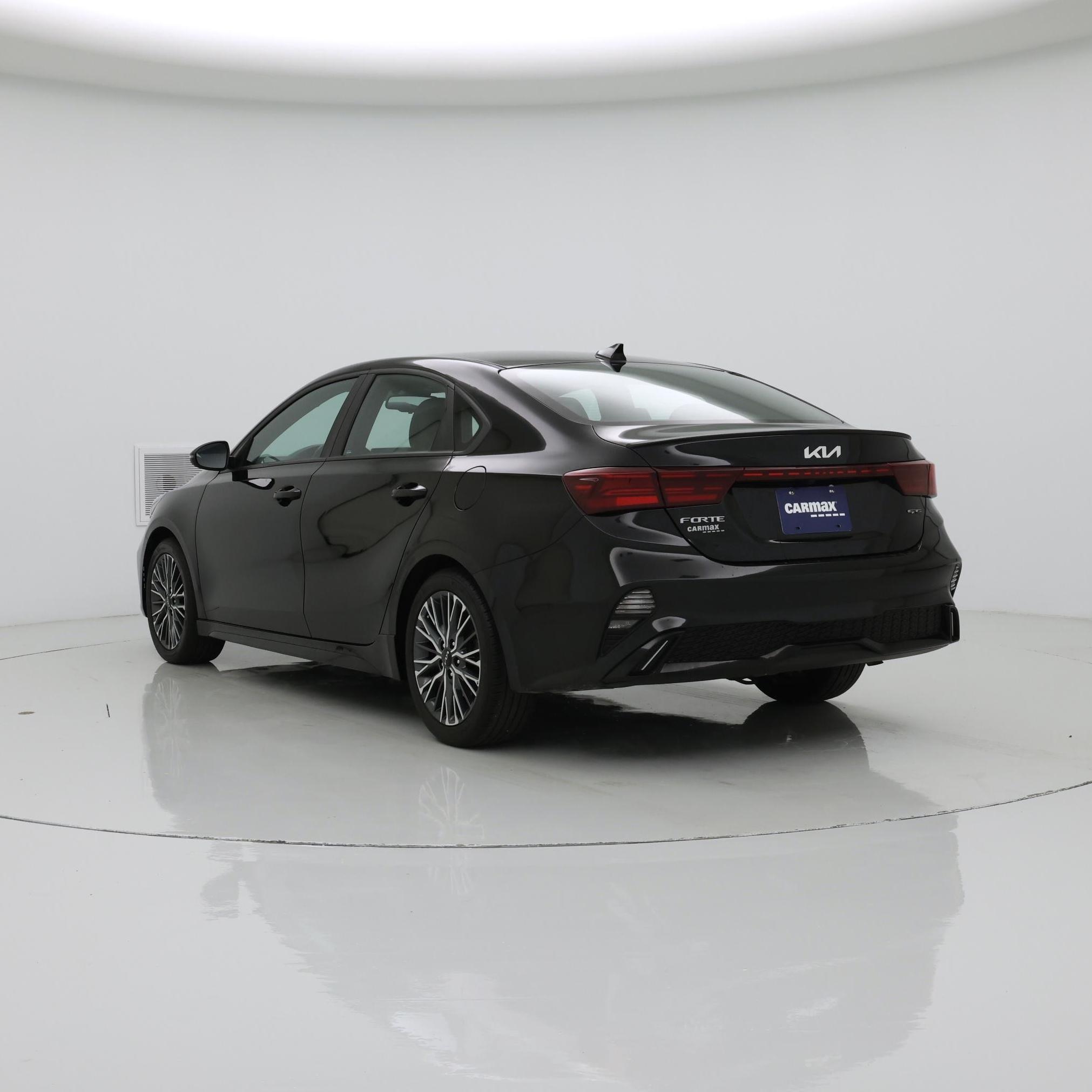 Thumbnail: 2023 Kia Forte - 2