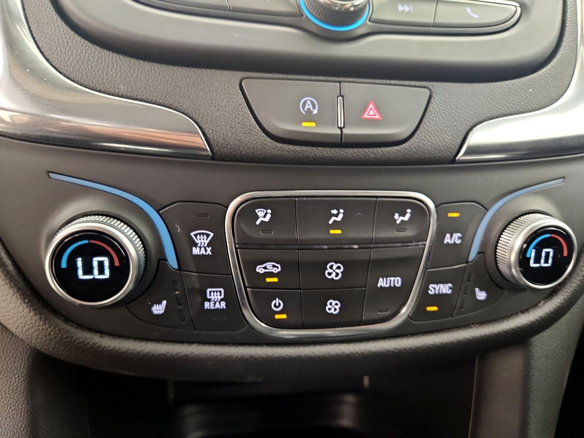 Thumbnail: 2023 Chevrolet Equinox - 16