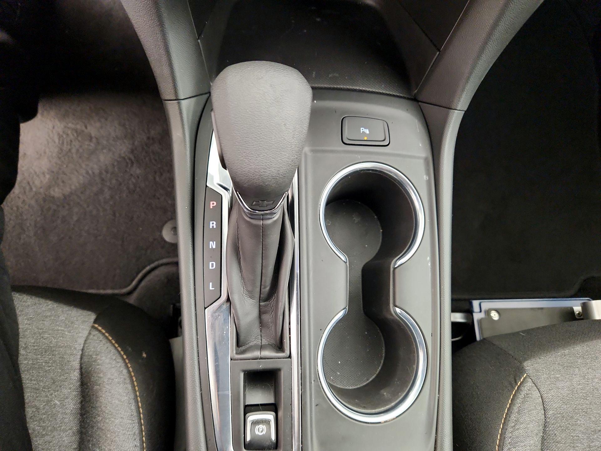 Thumbnail: 2023 Chevrolet Equinox - 17