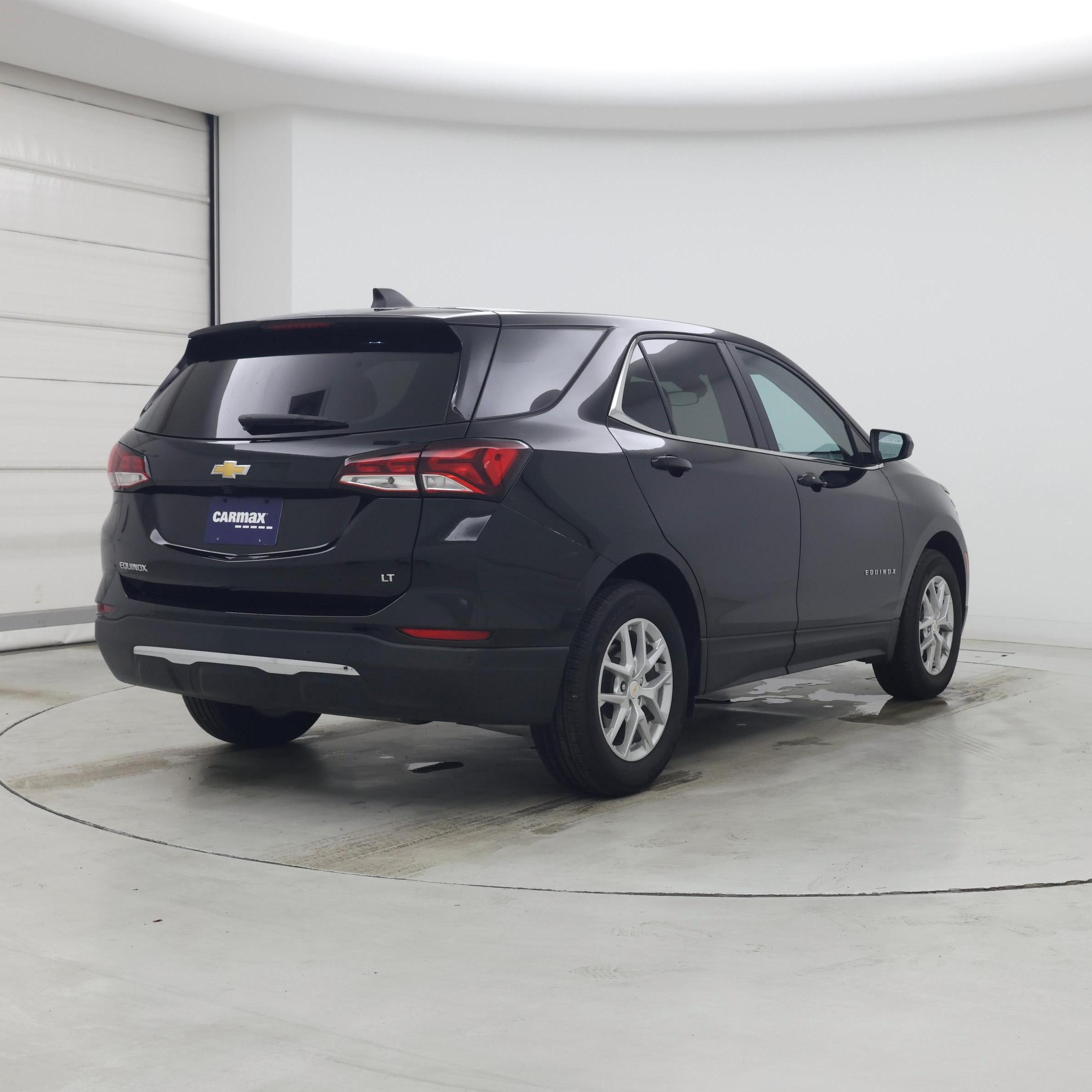 Thumbnail: 2023 Chevrolet Equinox - 8