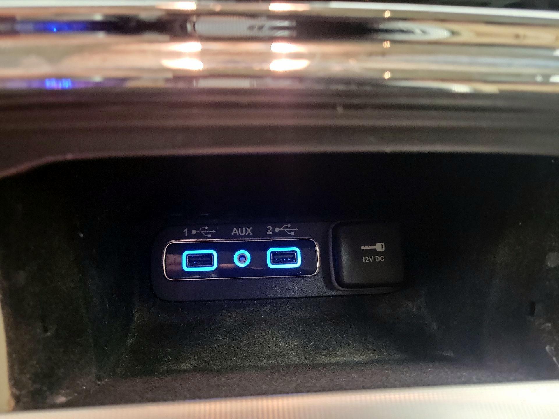 Thumbnail: 2020 Jeep Grand Cherokee - 19