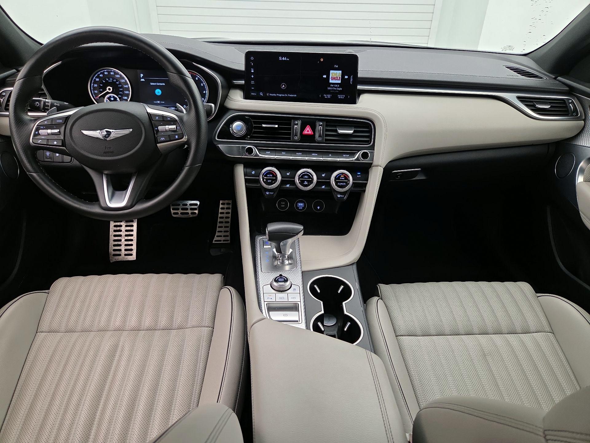 Thumbnail: 2023 Genesis G70 - 9