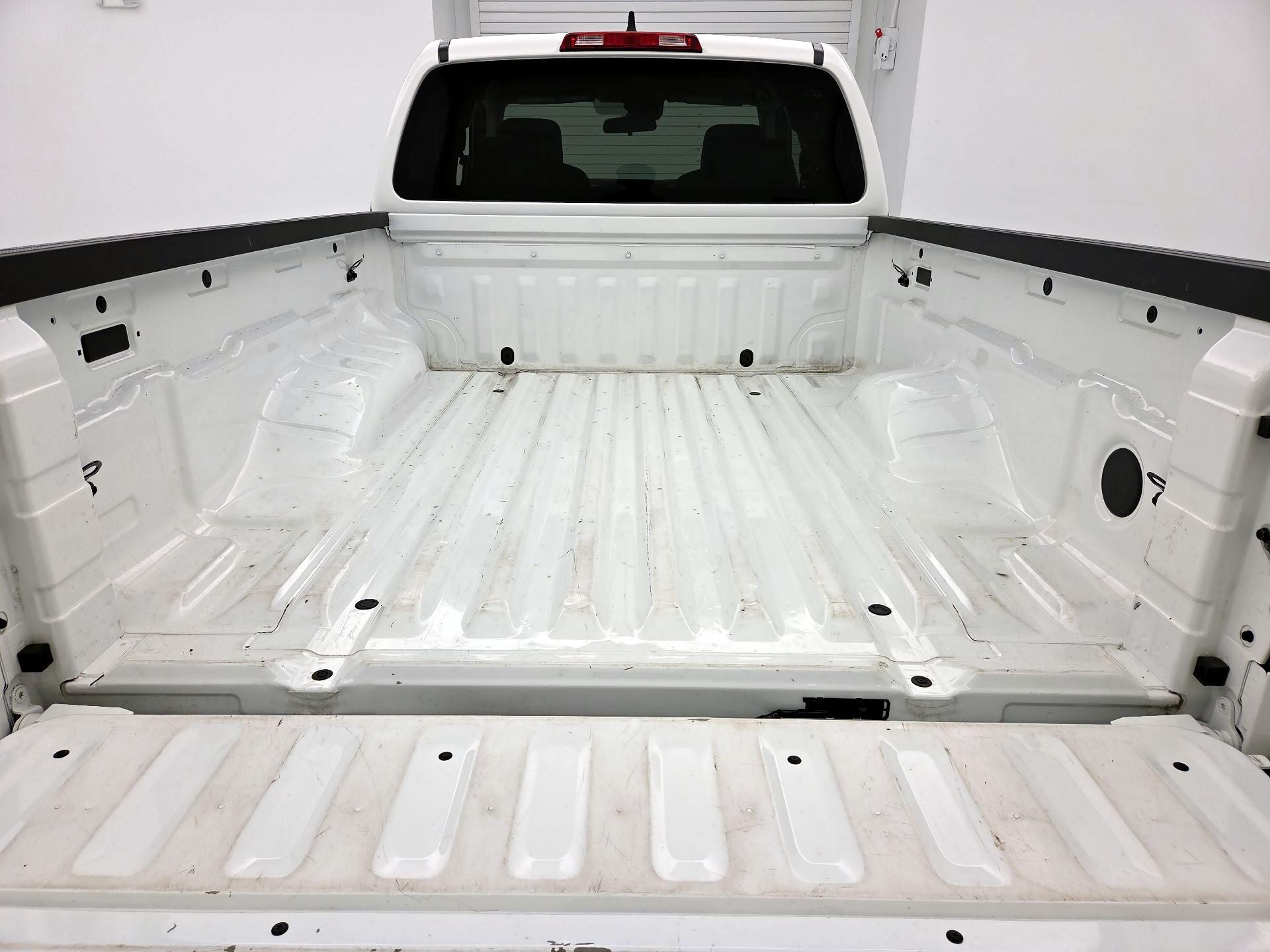 Thumbnail: 2022 Nissan Frontier - 20