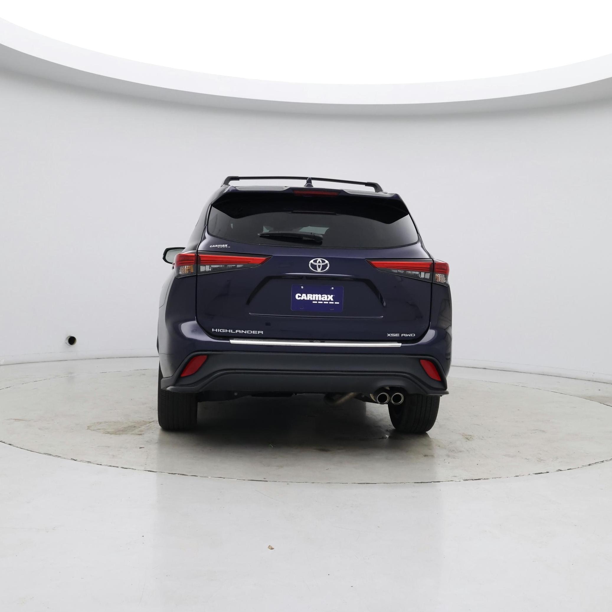 Thumbnail: 2023 Toyota Highlander - 6