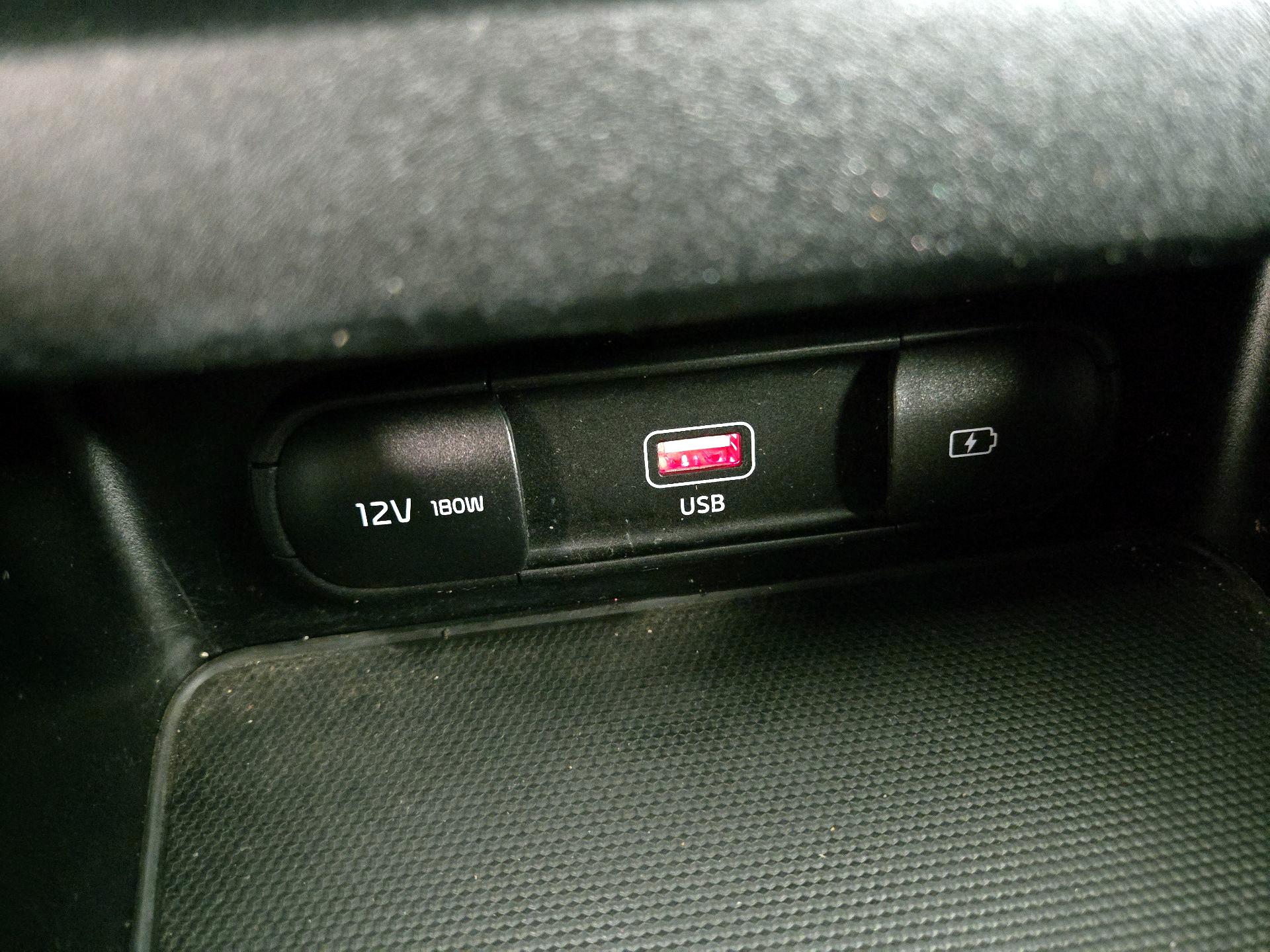 Thumbnail: 2023 Kia Forte - 18