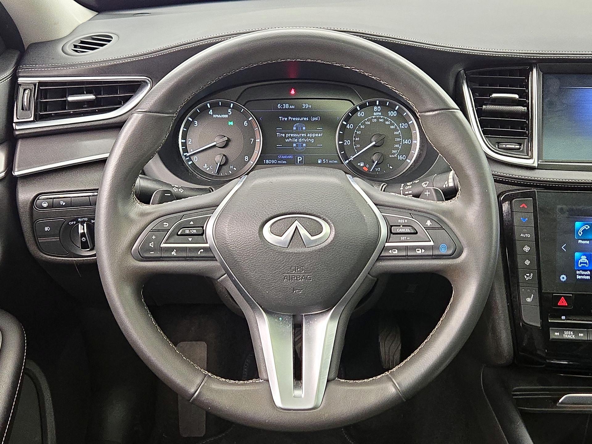 Thumbnail: 2022 INFINITI QX50 - 10