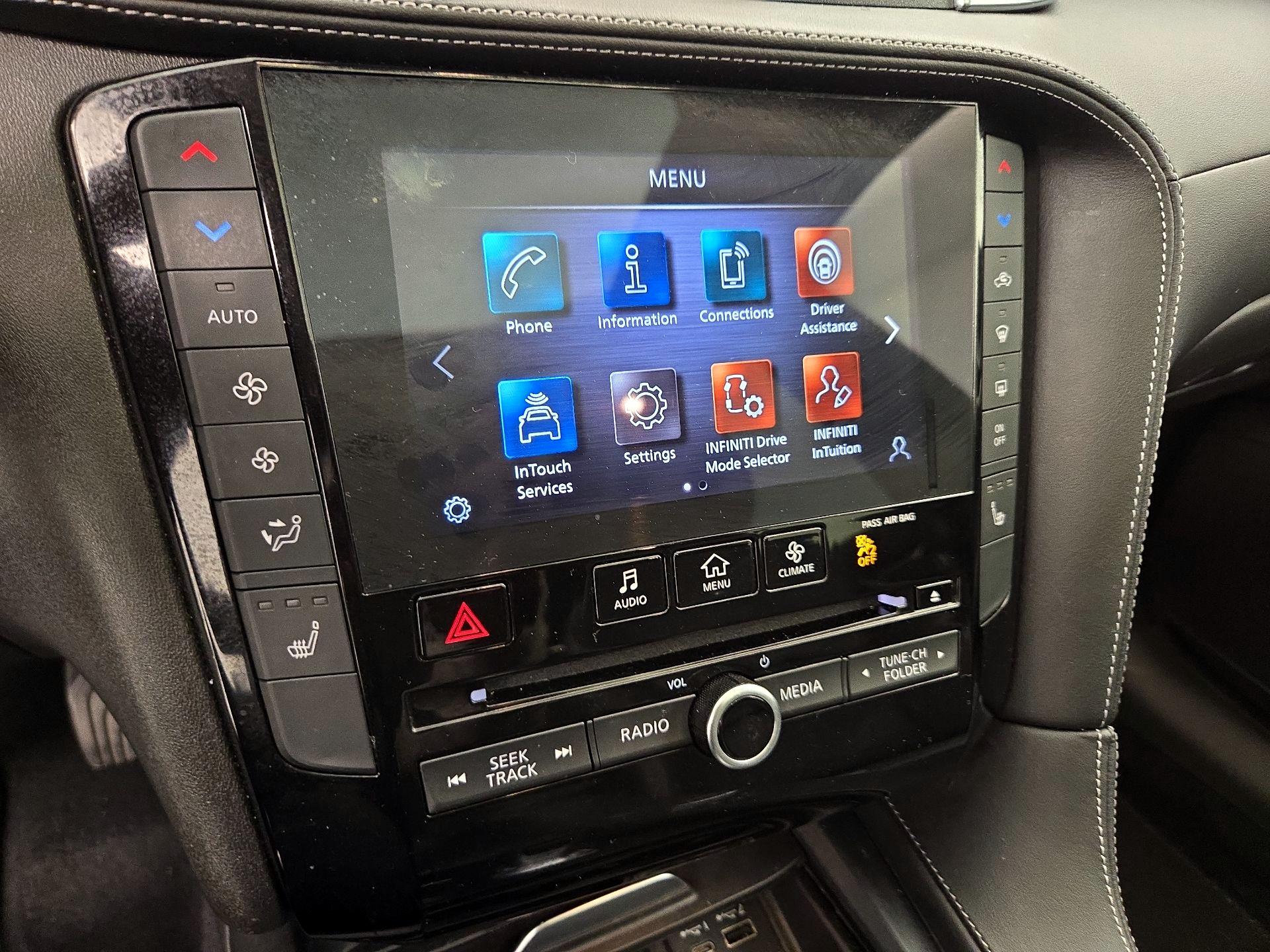 Thumbnail: 2022 INFINITI QX50 - 16