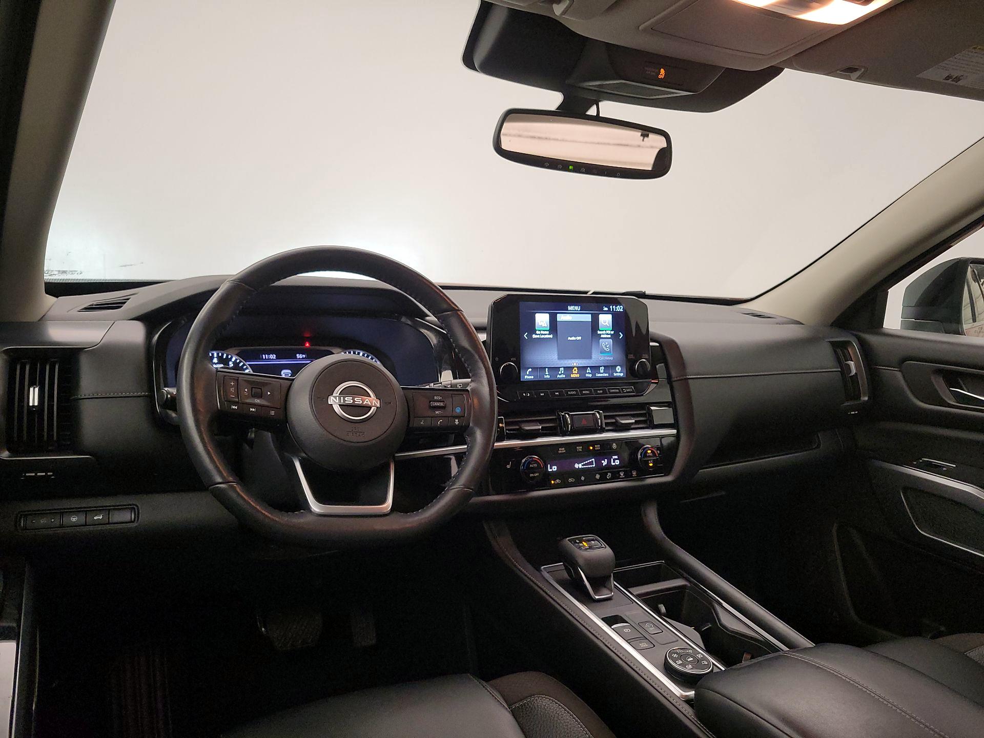 Thumbnail: 2022 Nissan Pathfinder - 9