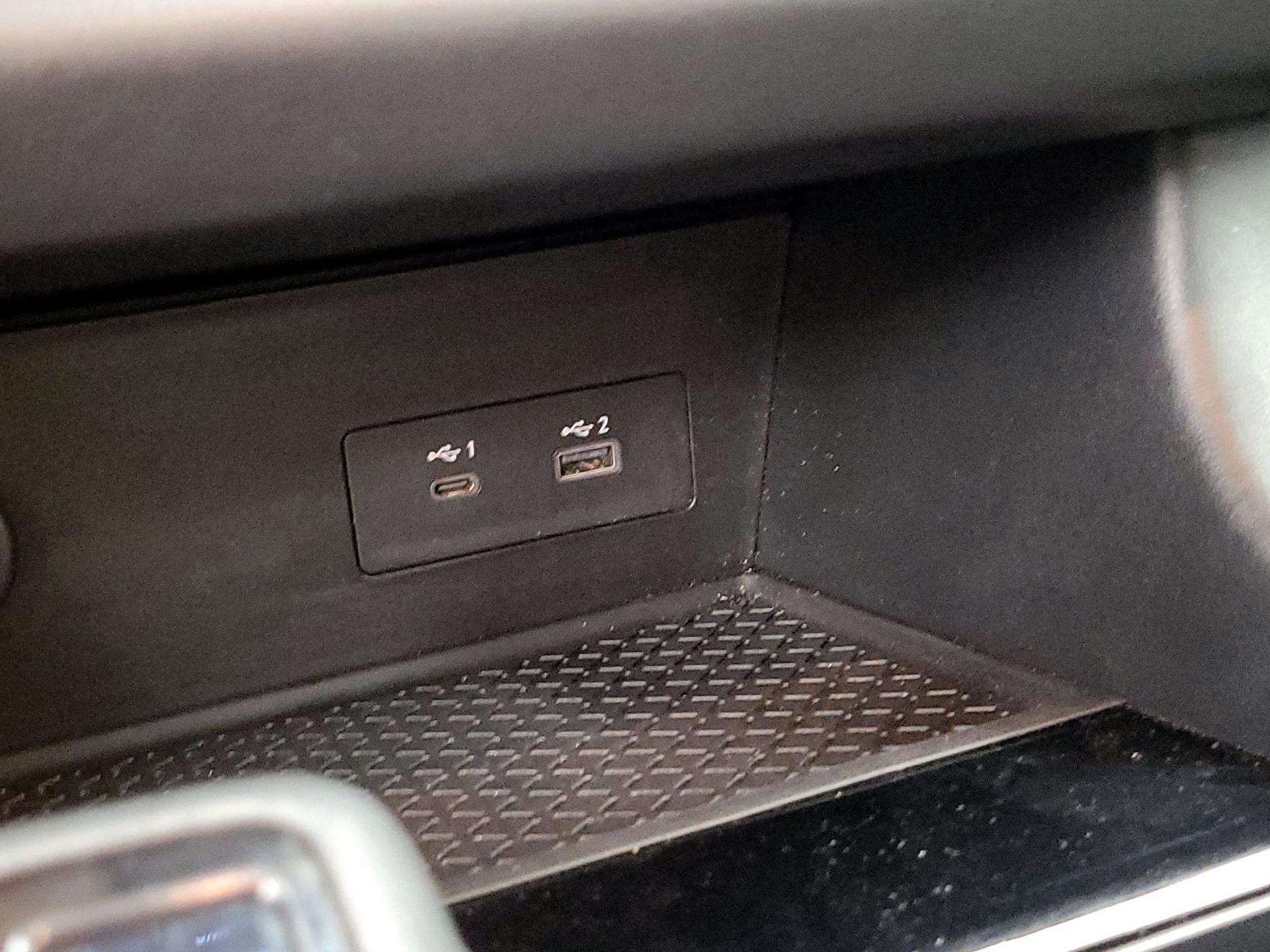 Thumbnail: 2022 Nissan Pathfinder - 18