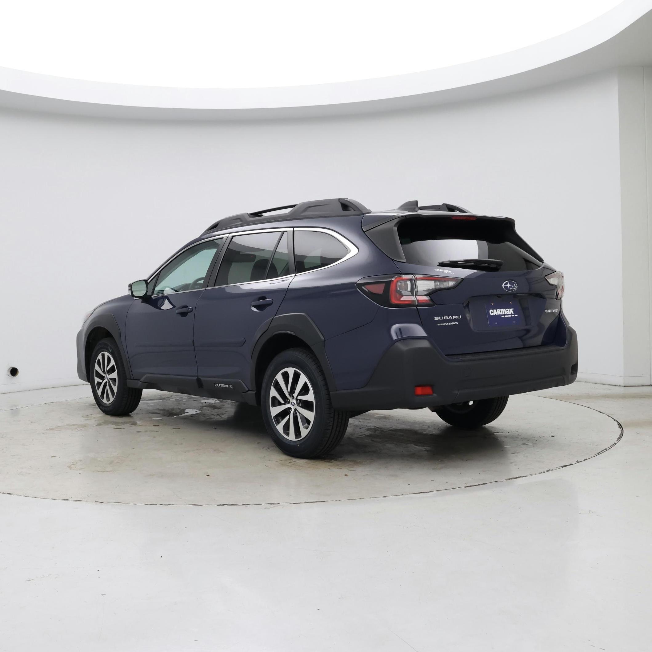 Thumbnail: 2023 Subaru Outback - 2