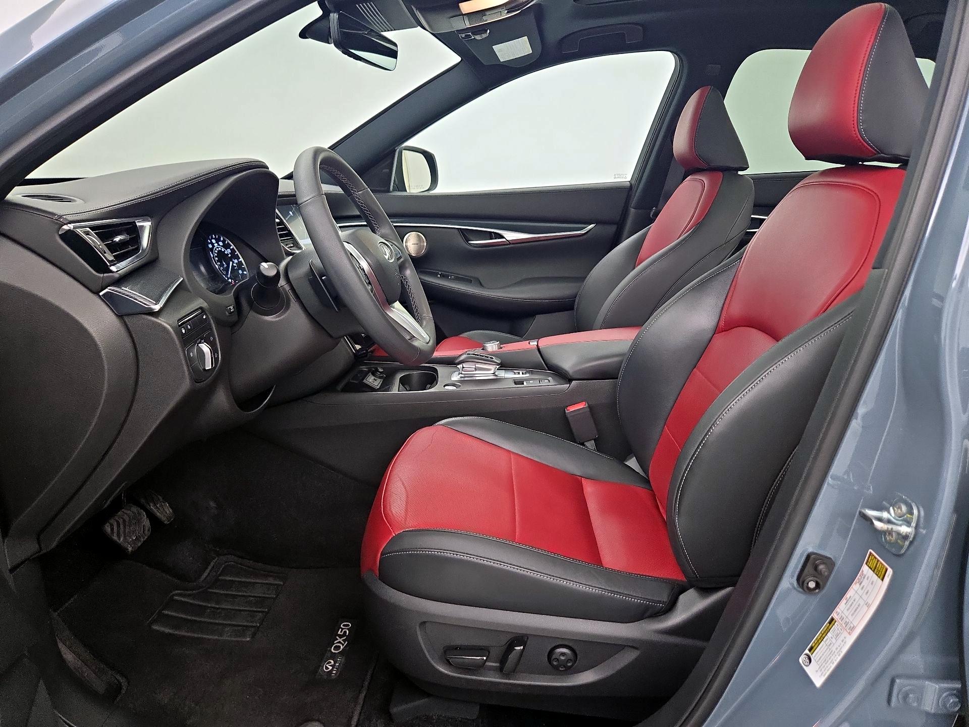 Thumbnail: 2023 INFINITI QX50 - 11