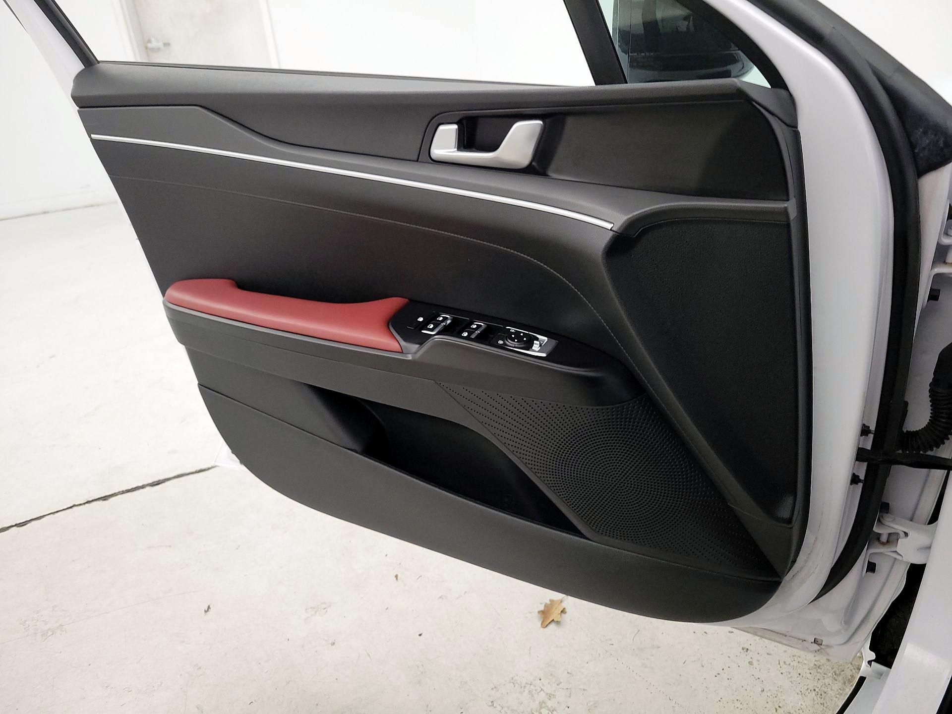 Thumbnail: 2022 Kia K5 - 12