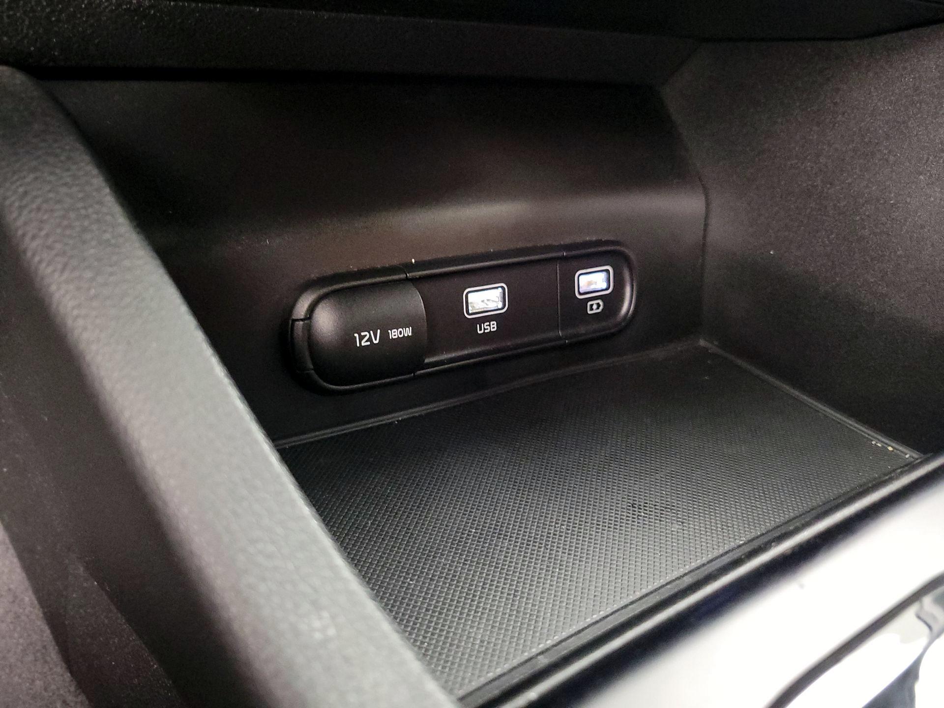 Thumbnail: 2022 Kia K5 - 16