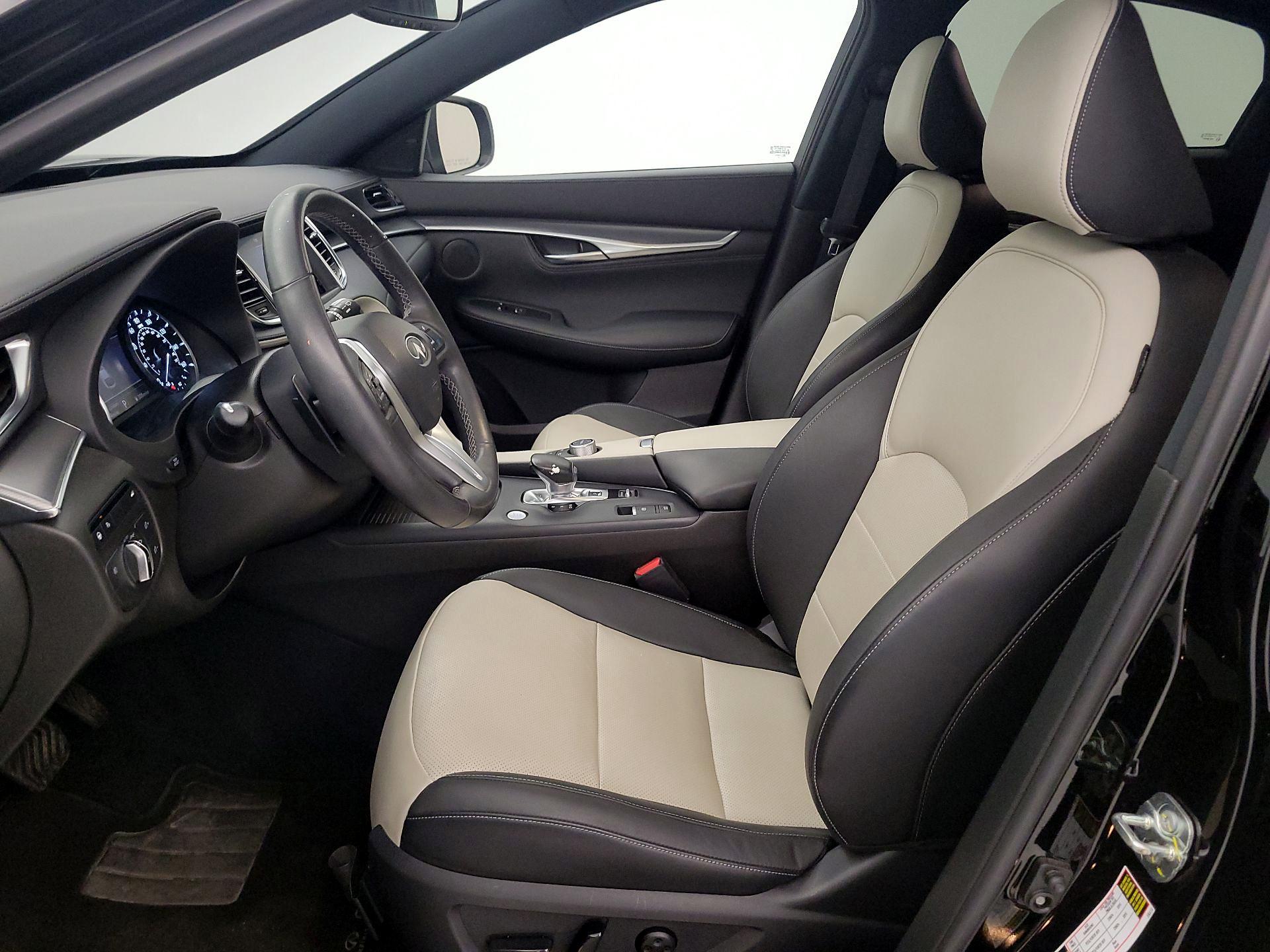 Thumbnail: 2023 INFINITI QX55 - 11