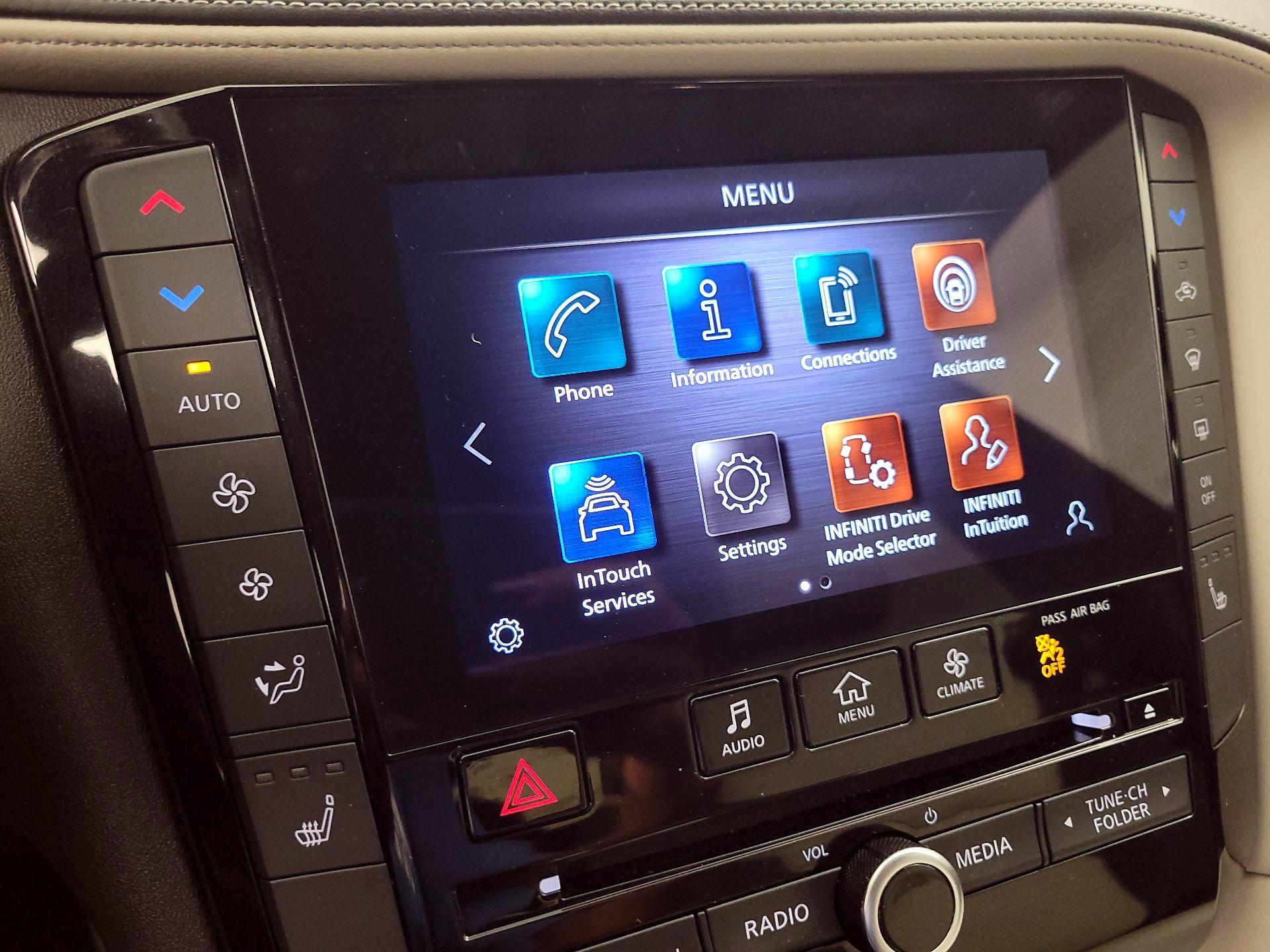 Thumbnail: 2023 INFINITI QX55 - 15