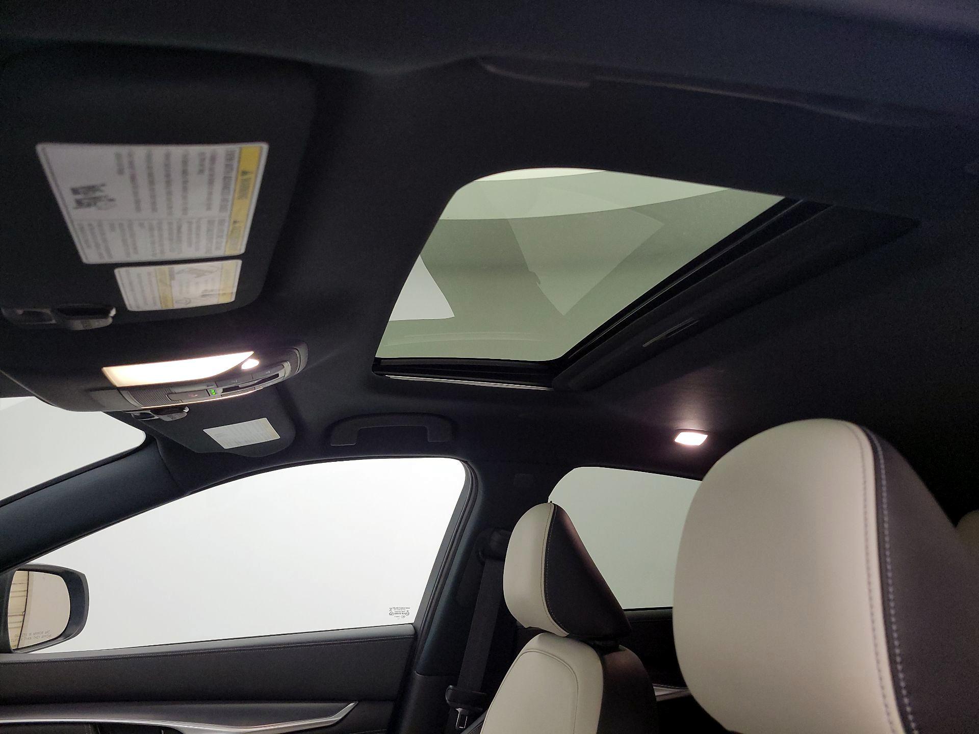 Thumbnail: 2023 INFINITI QX55 - 19